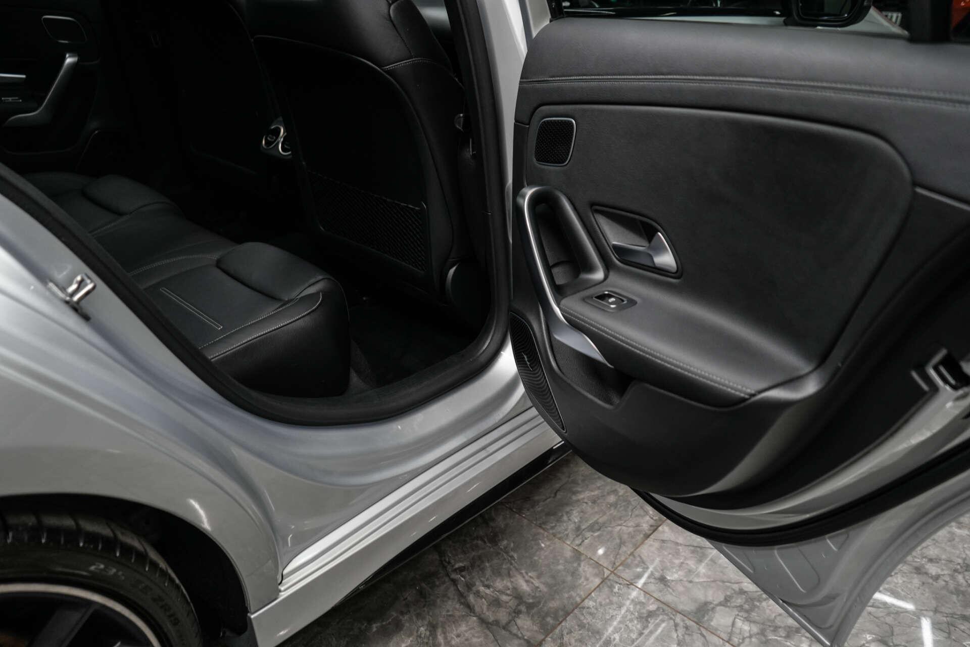Mercedes-Benz A Class view 24