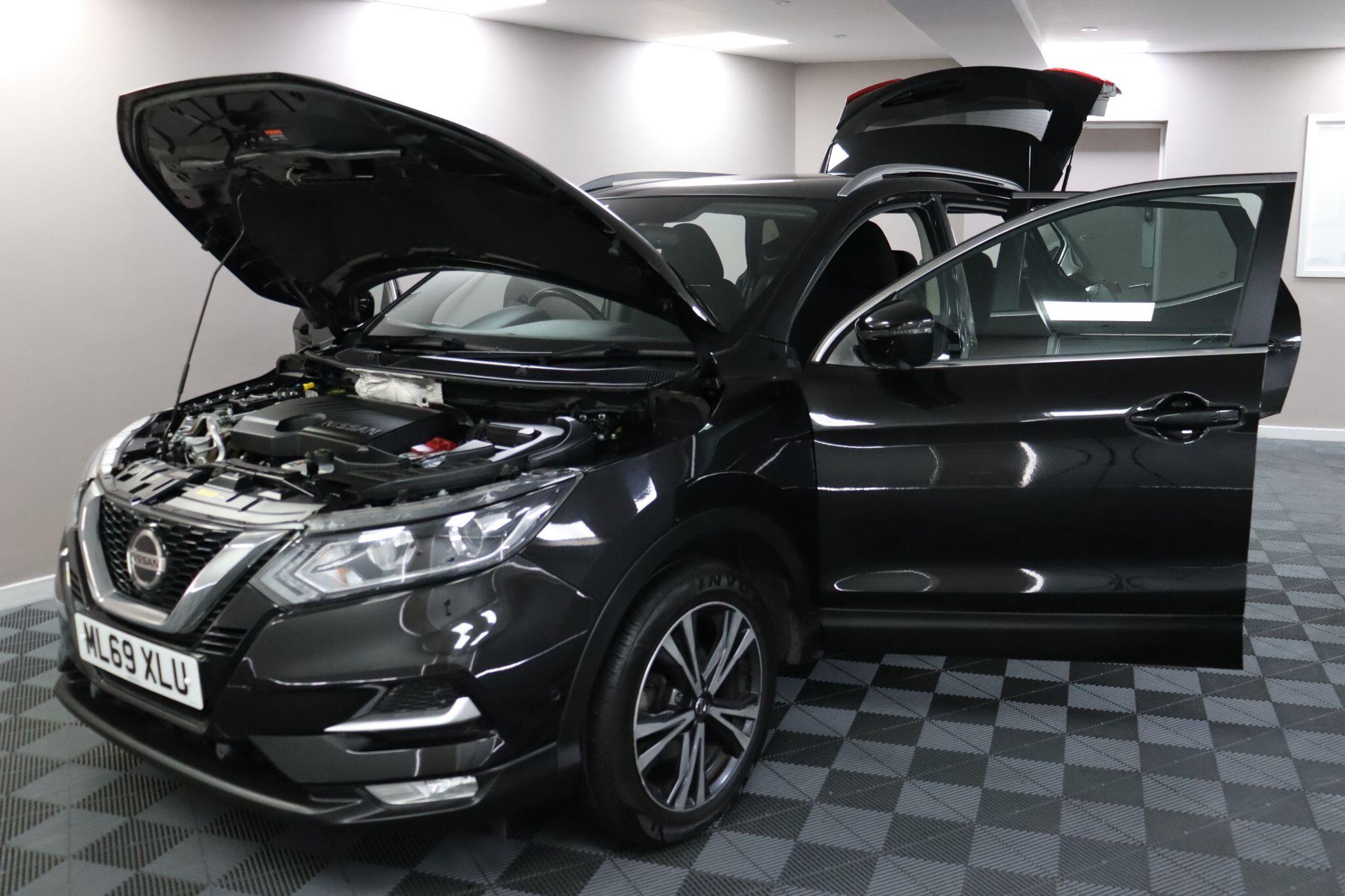 Nissan Qashqai view 16