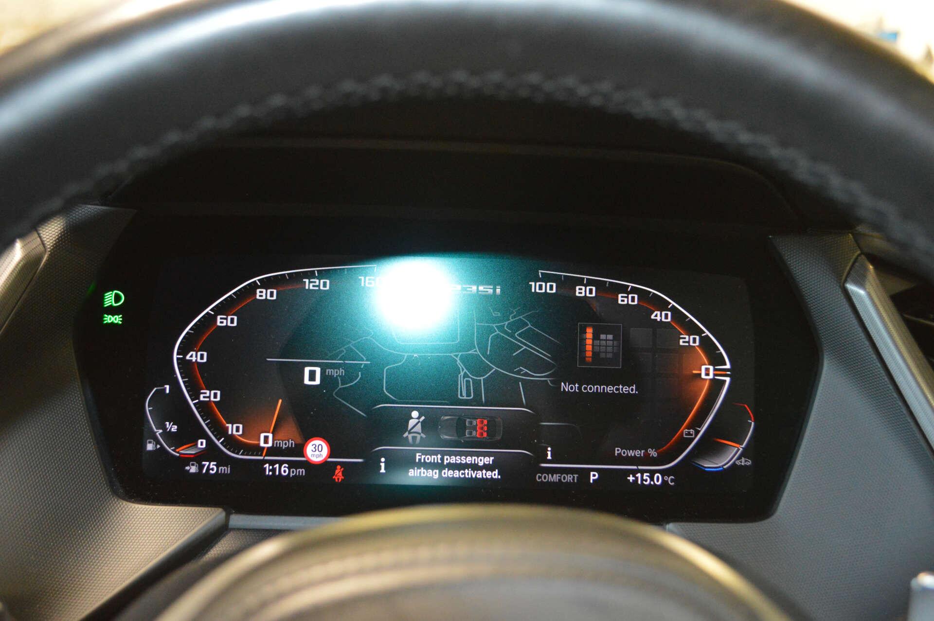 BMW 2 Series view 24