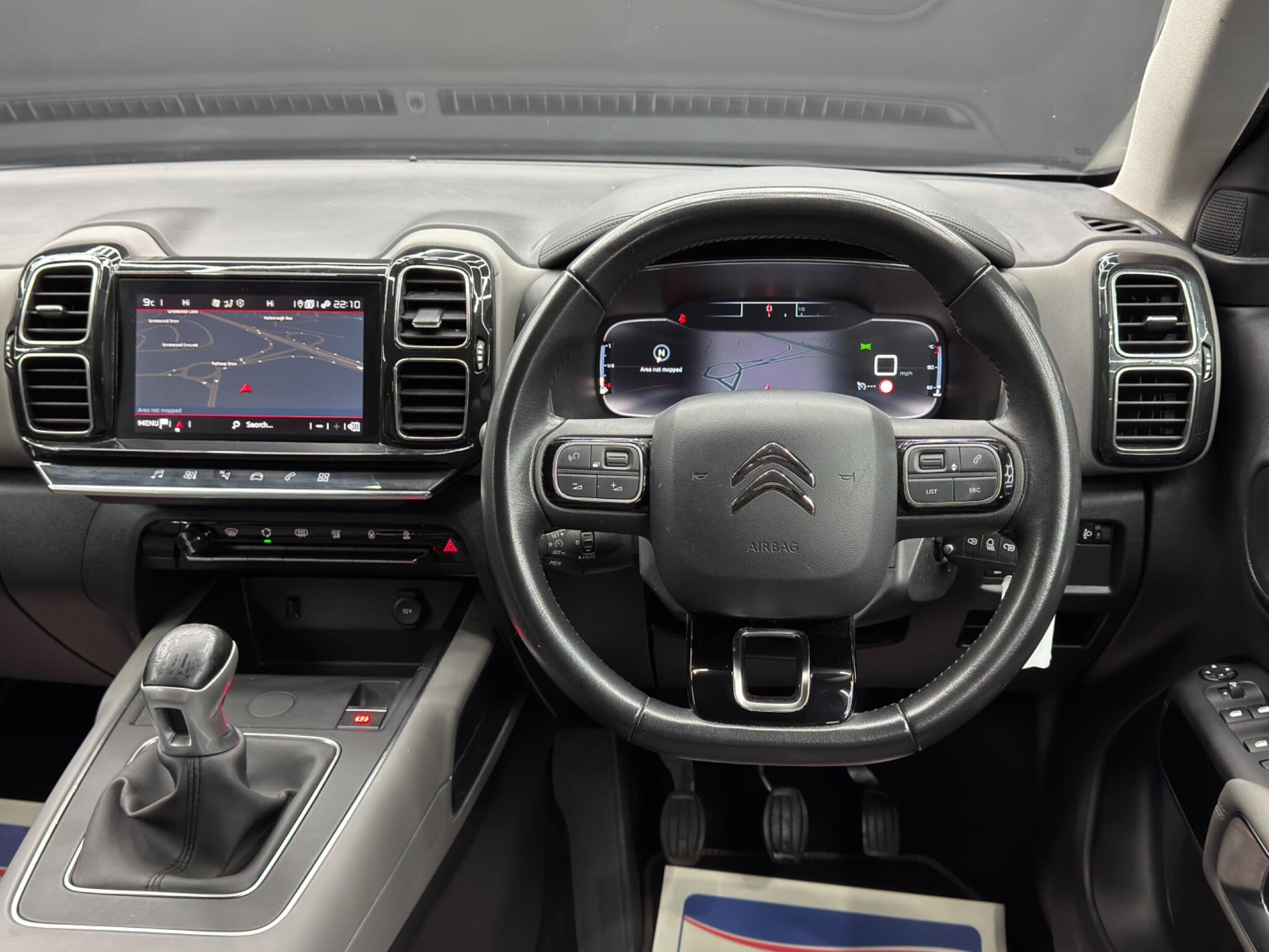 Citroen C5 Aircross view 18