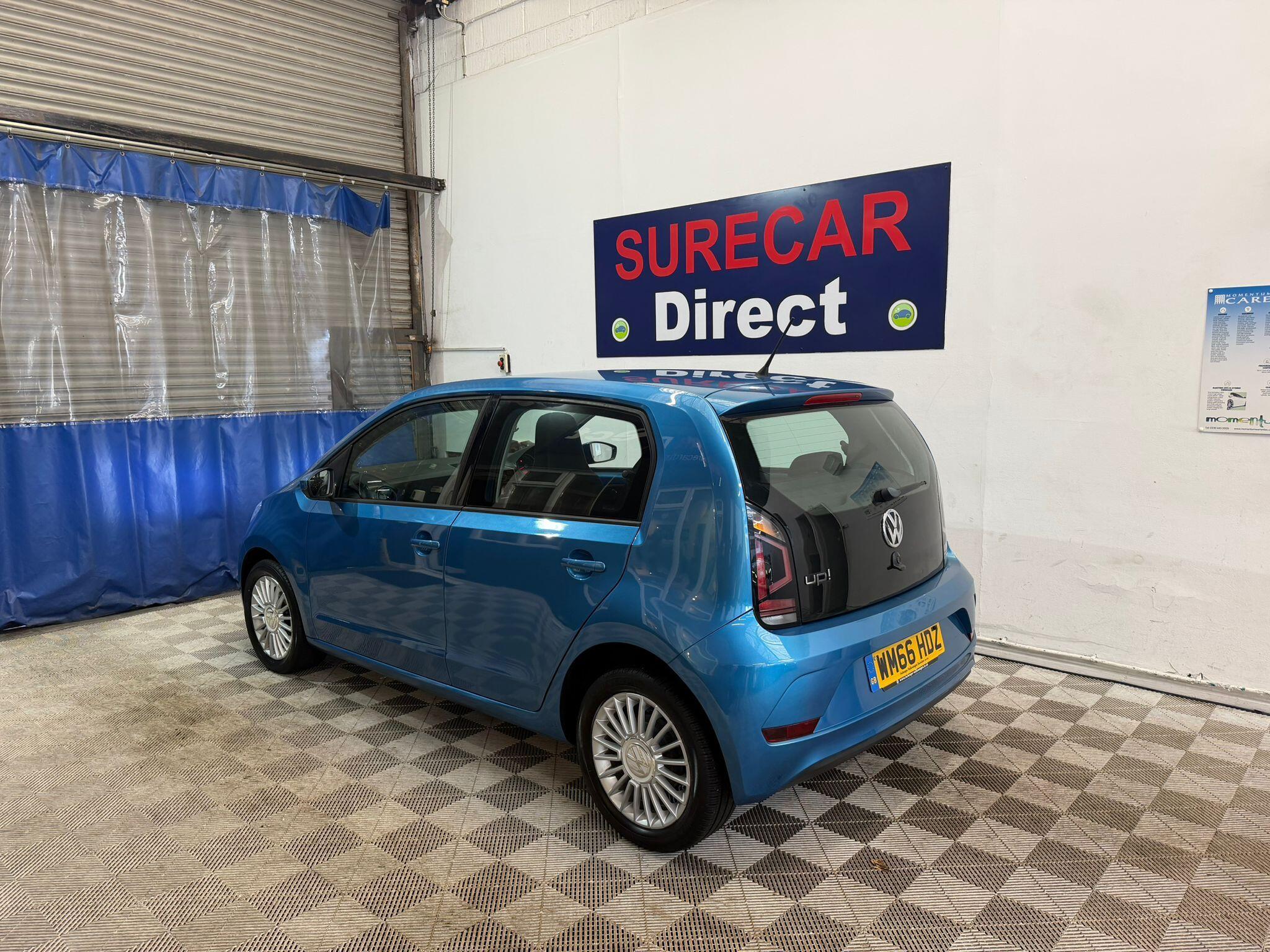 Volkswagen Up! view 10