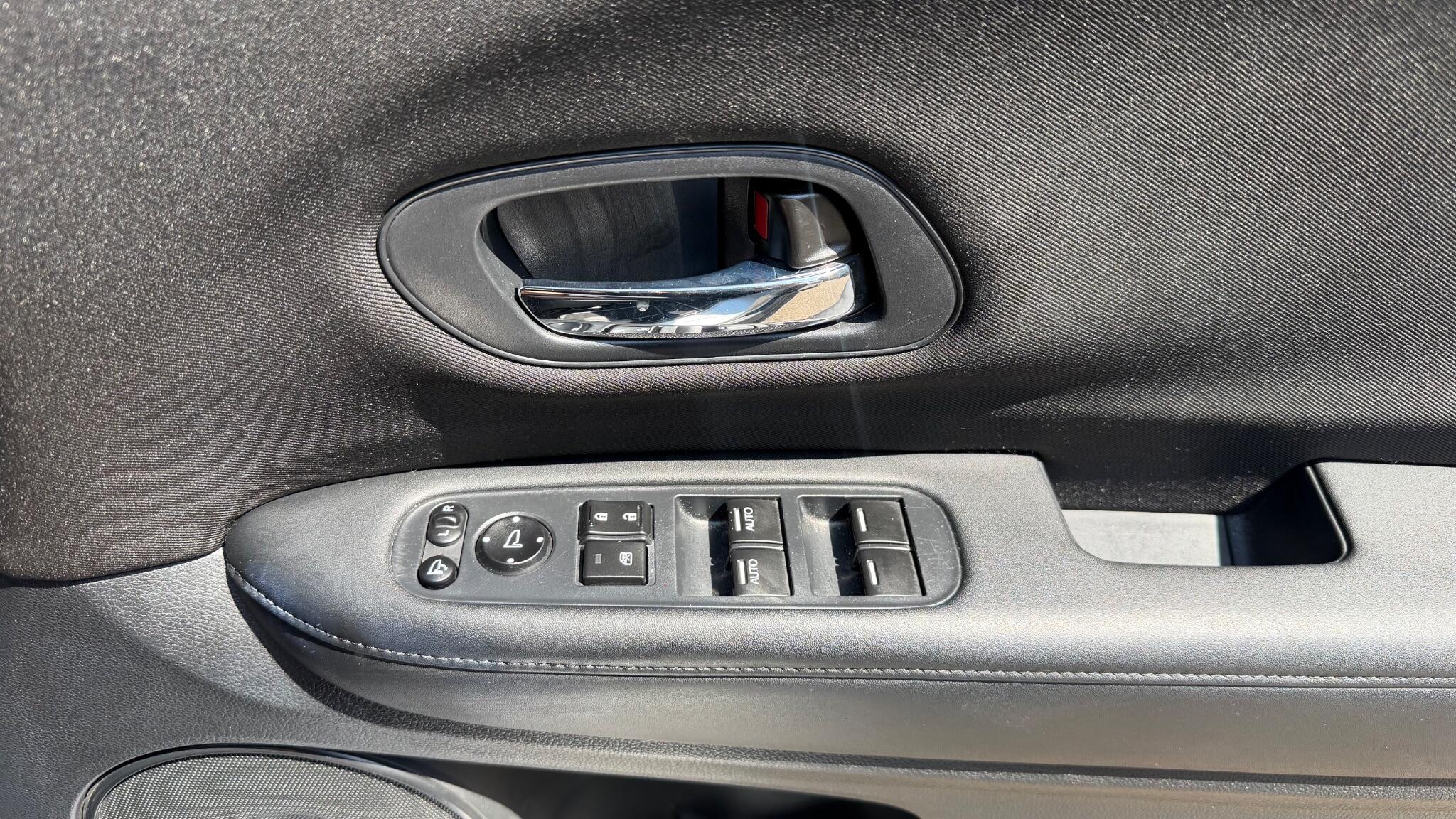 Honda HR-V view 35