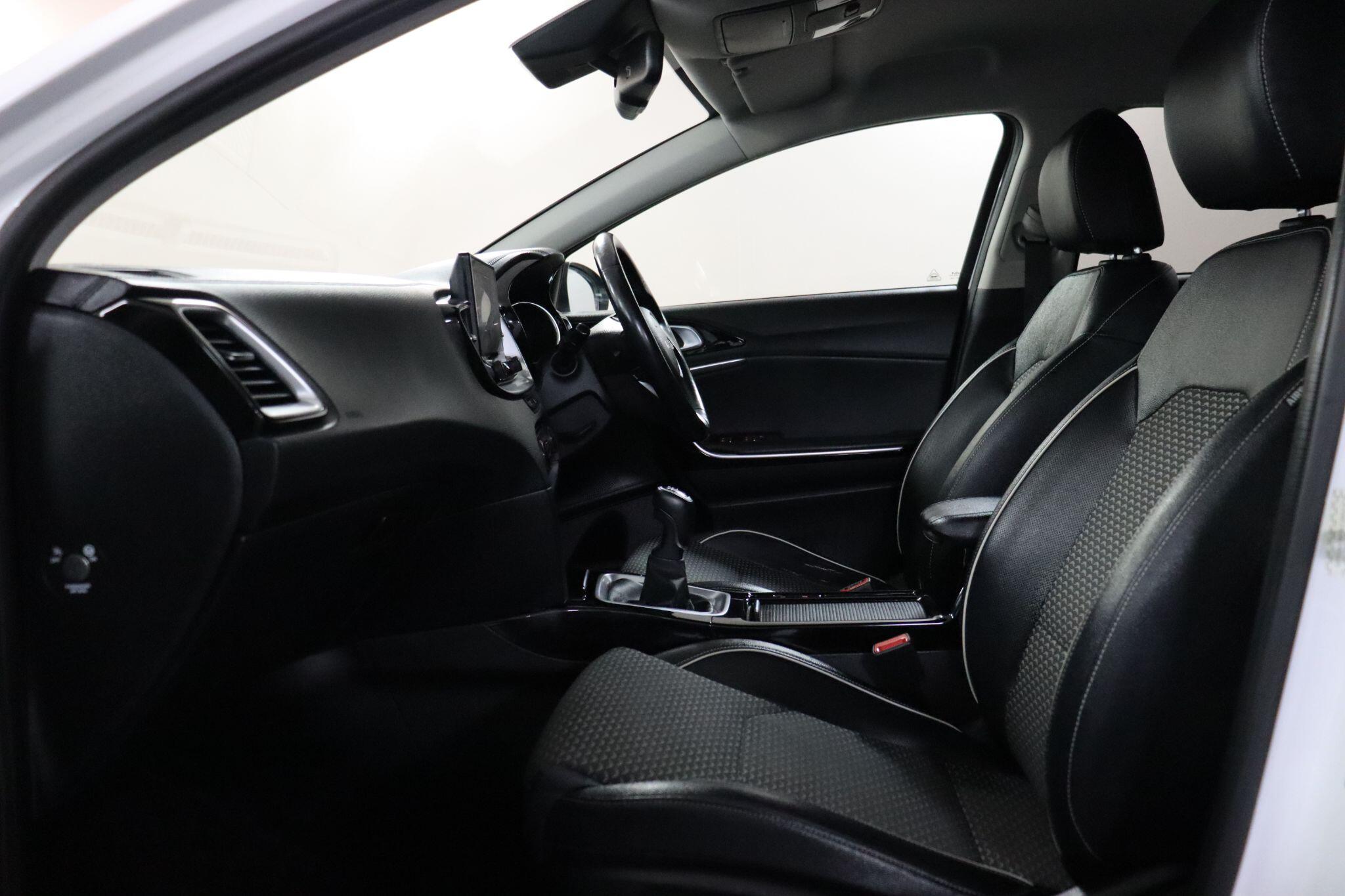 Kia Xceed view 43