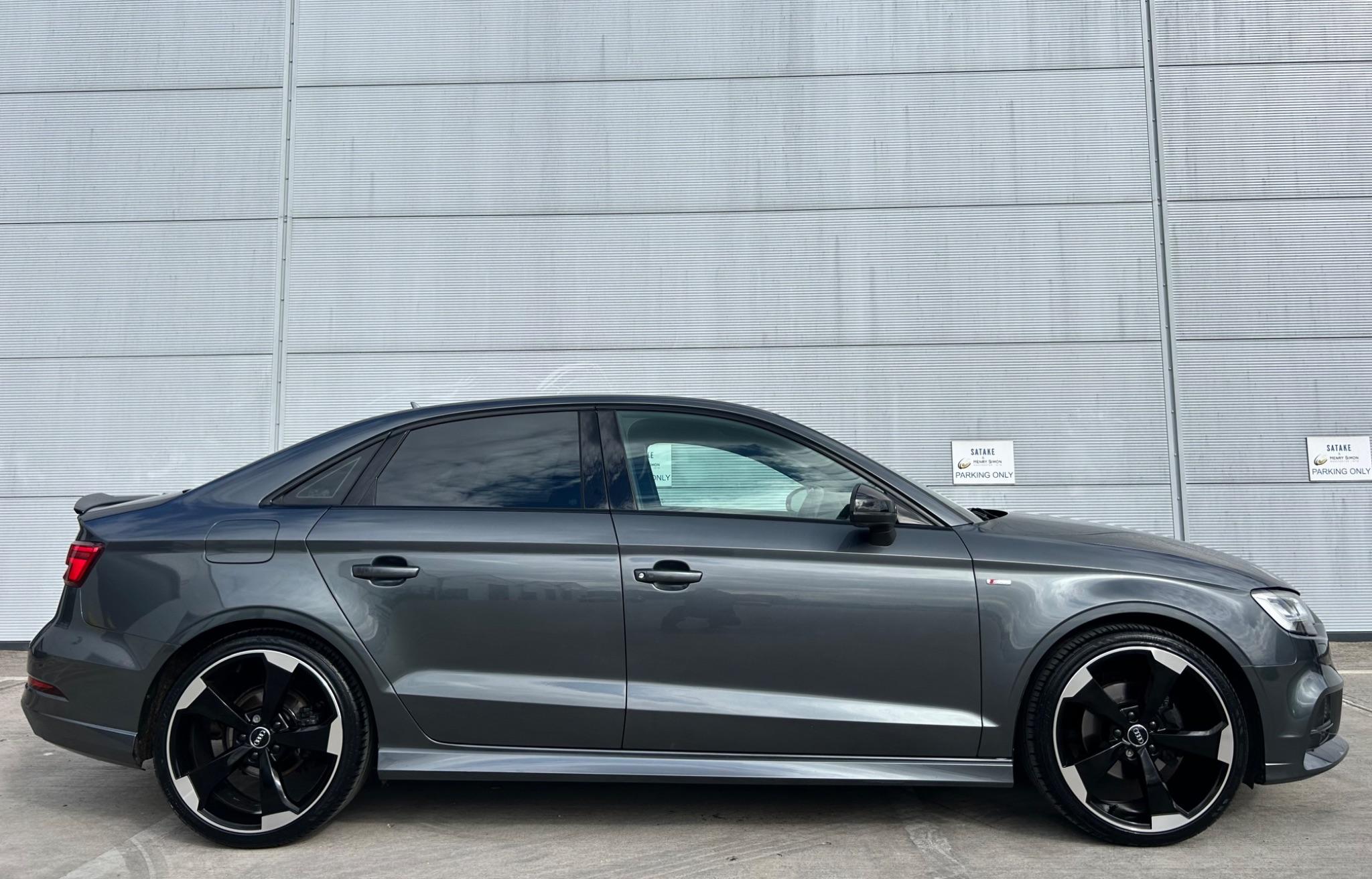 Audi A3 view 4