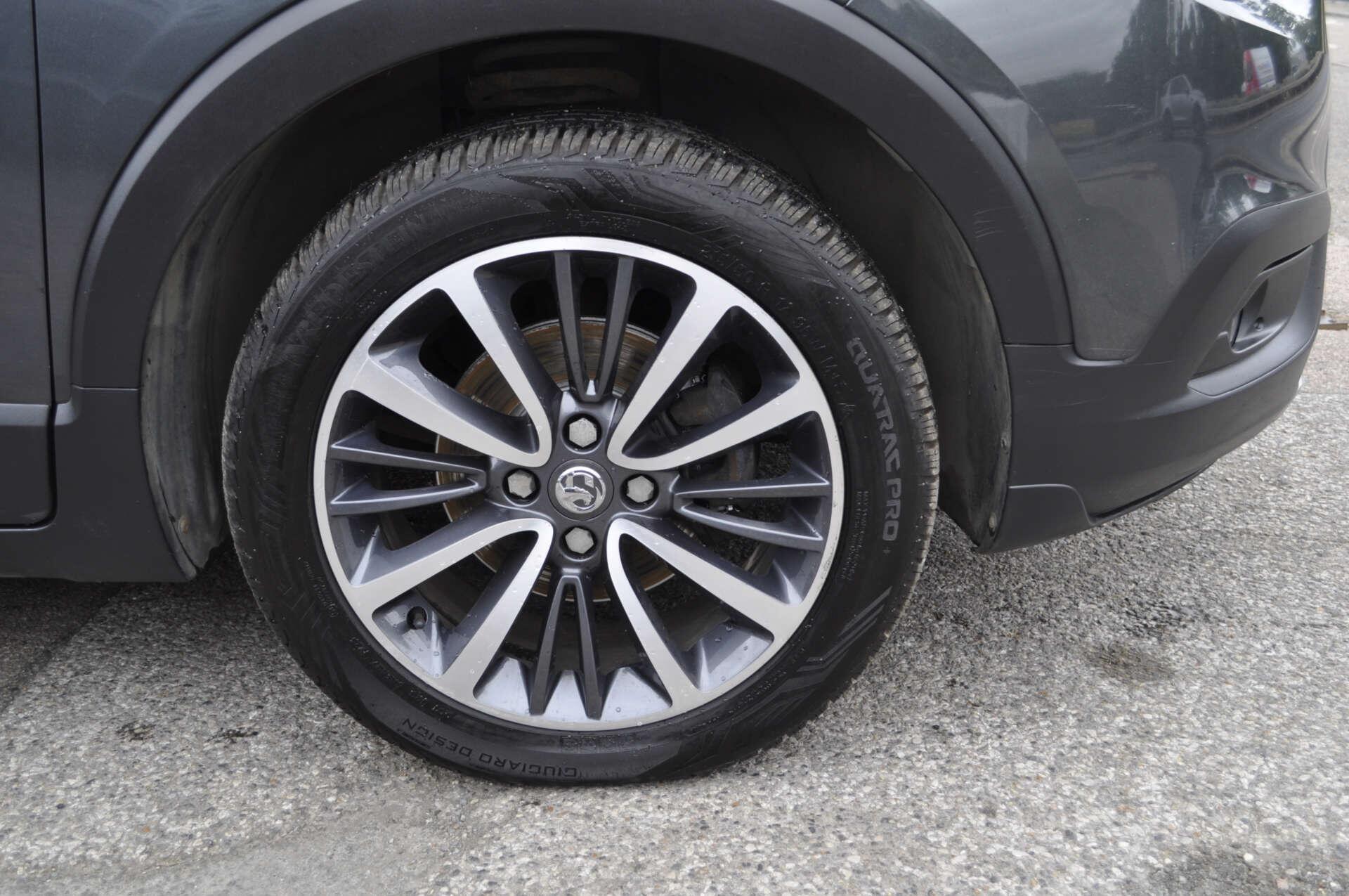 Vauxhall Crossland X view 30