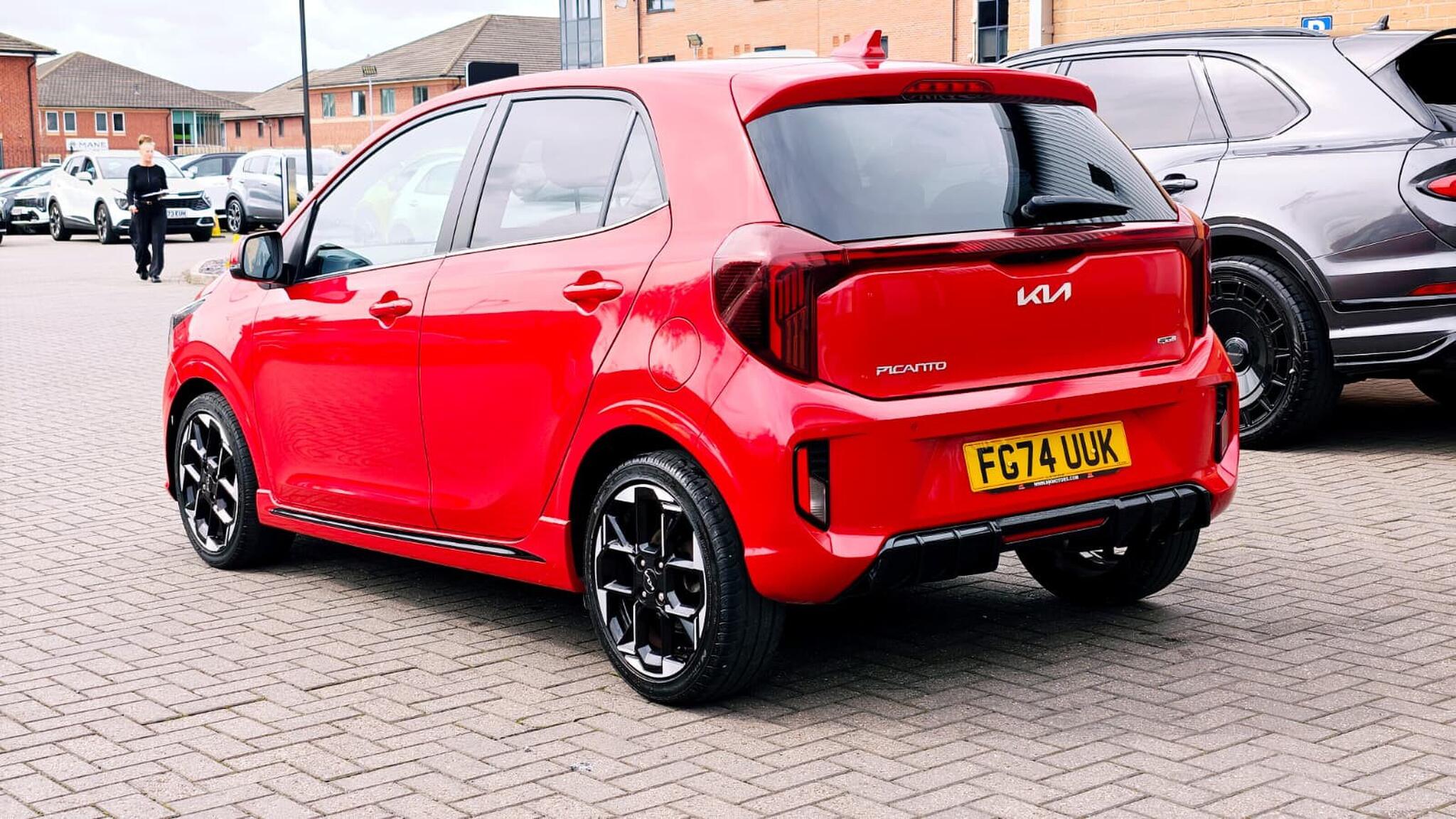 Kia Picanto view 8
