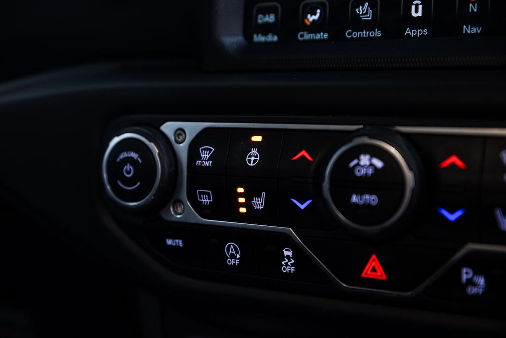 Jeep Wrangler view 17