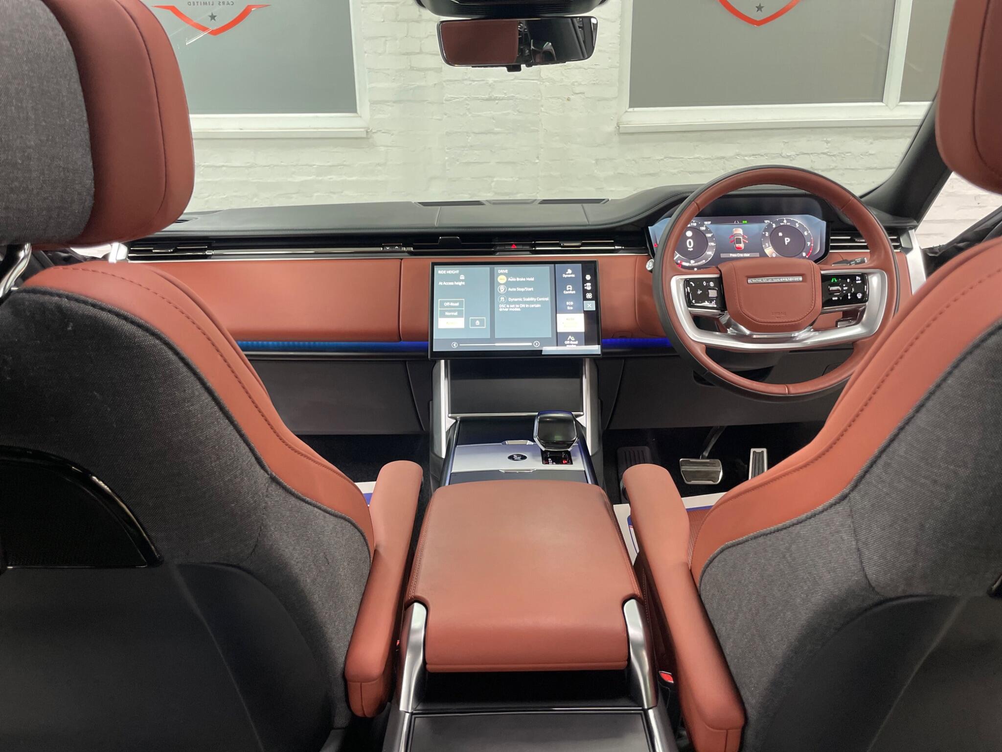 Land Rover Range Rover view 28