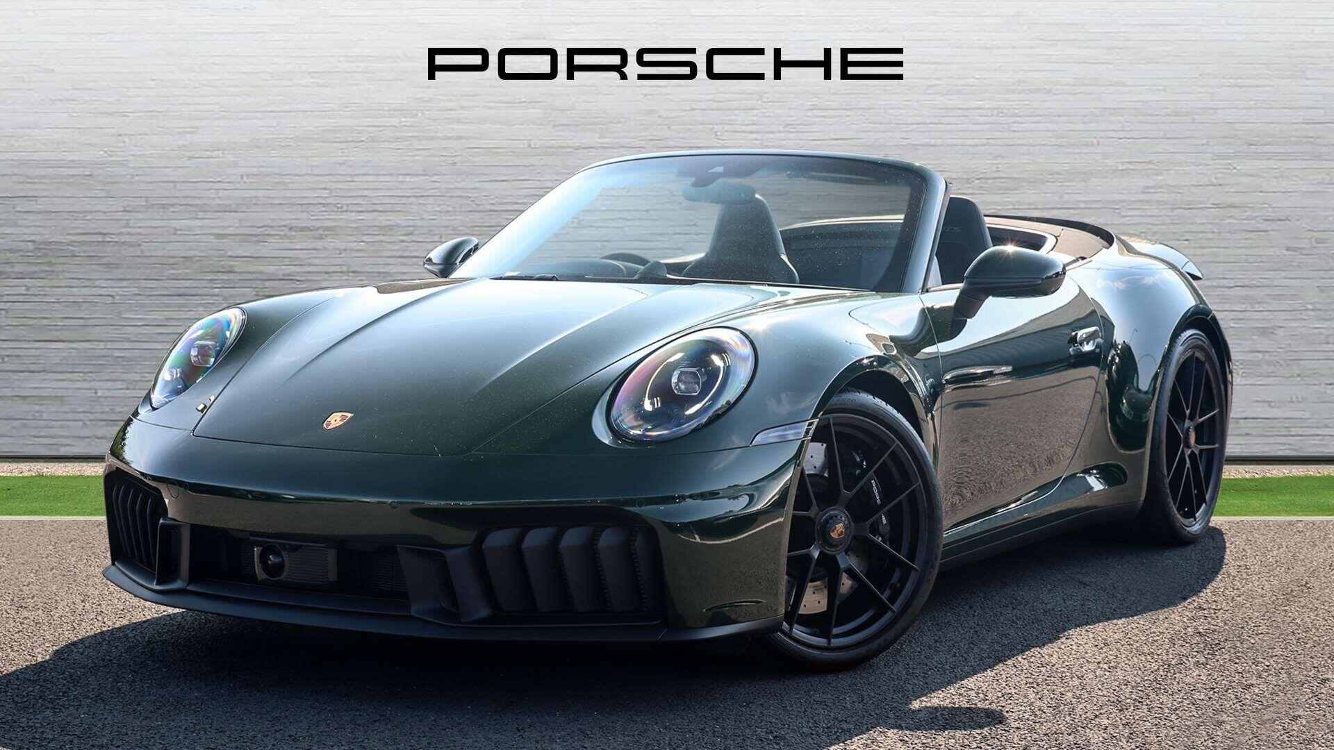 Porsche 911 view 2