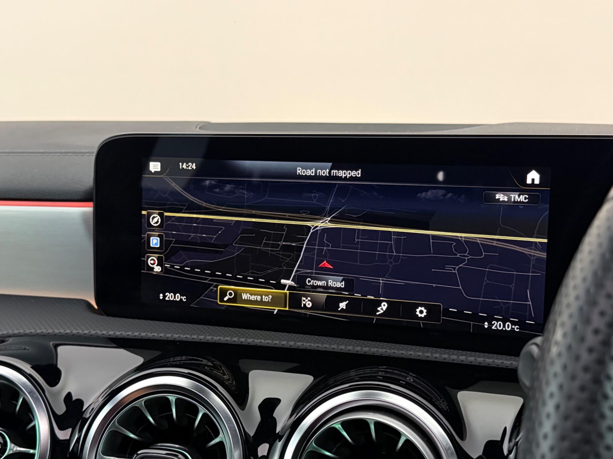 Mercedes-Benz Cla view 26