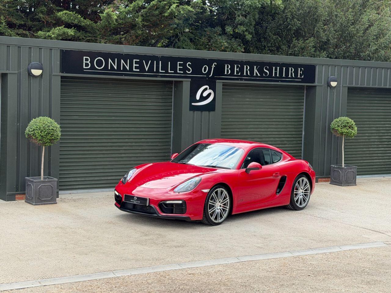 Porsche Cayman view 6