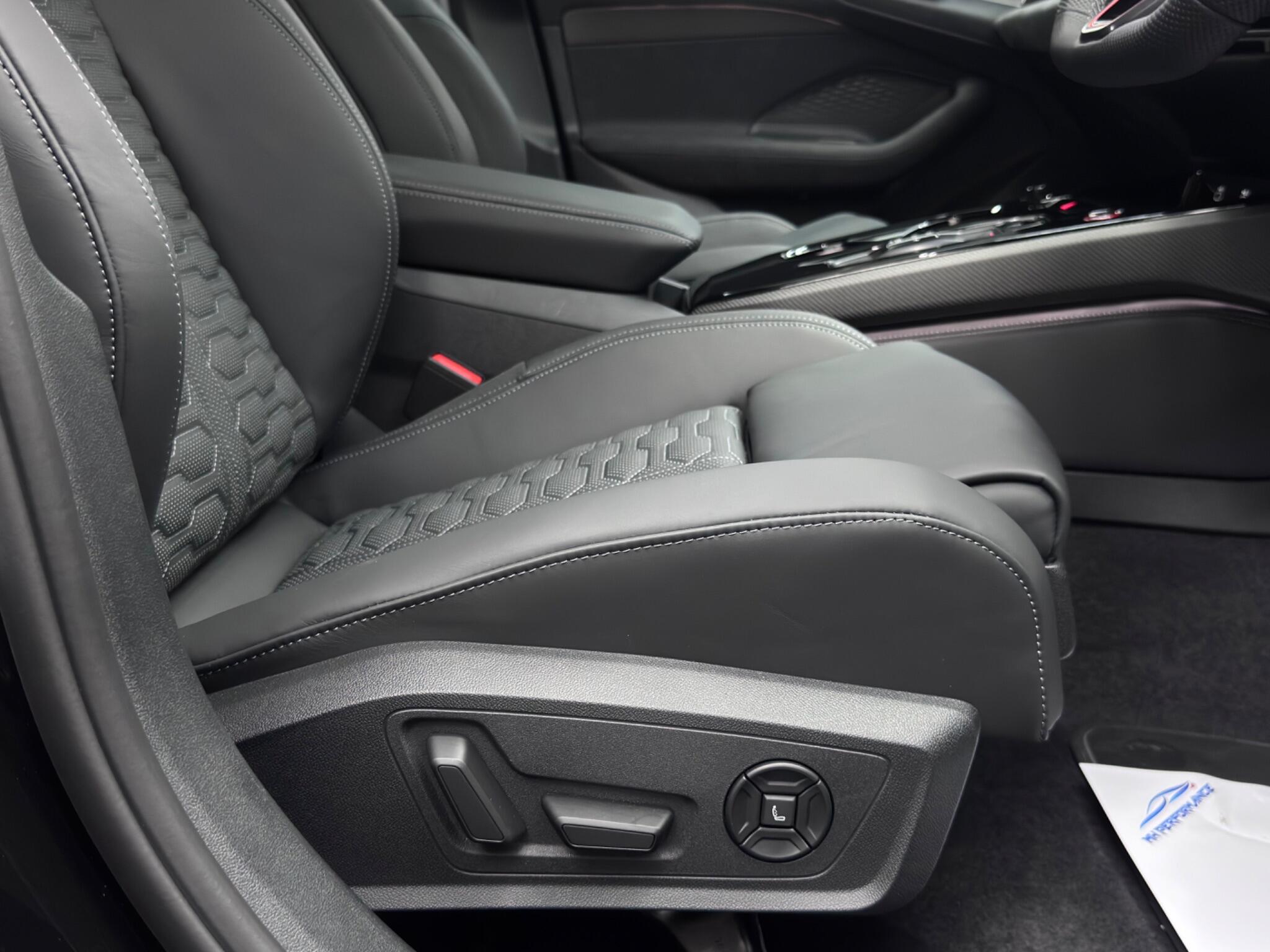 Audi RS5 view 56