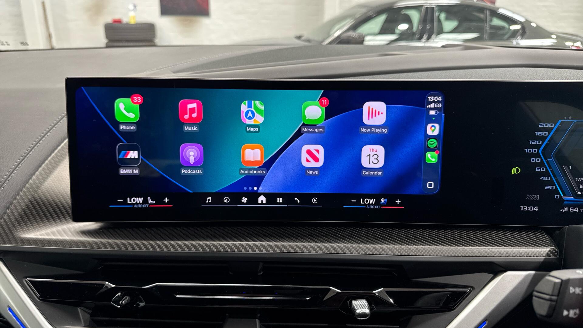 BMW XM view 41