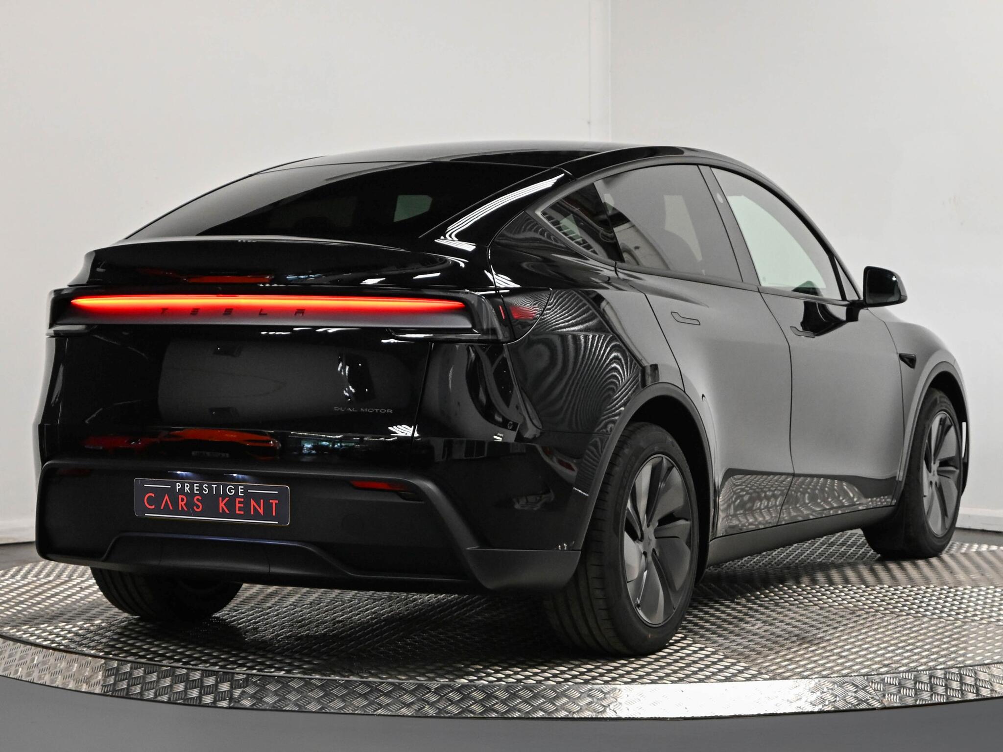 Tesla Model Y view 9