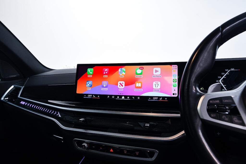 BMW X5 view 19