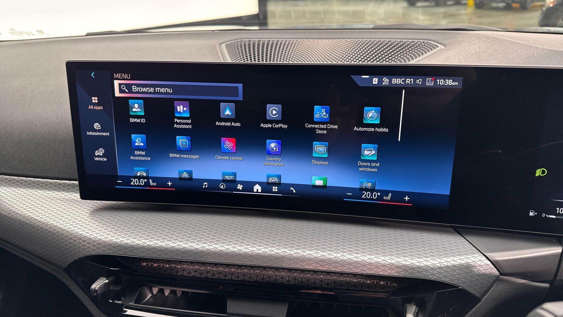 BMW 3 Series view 27