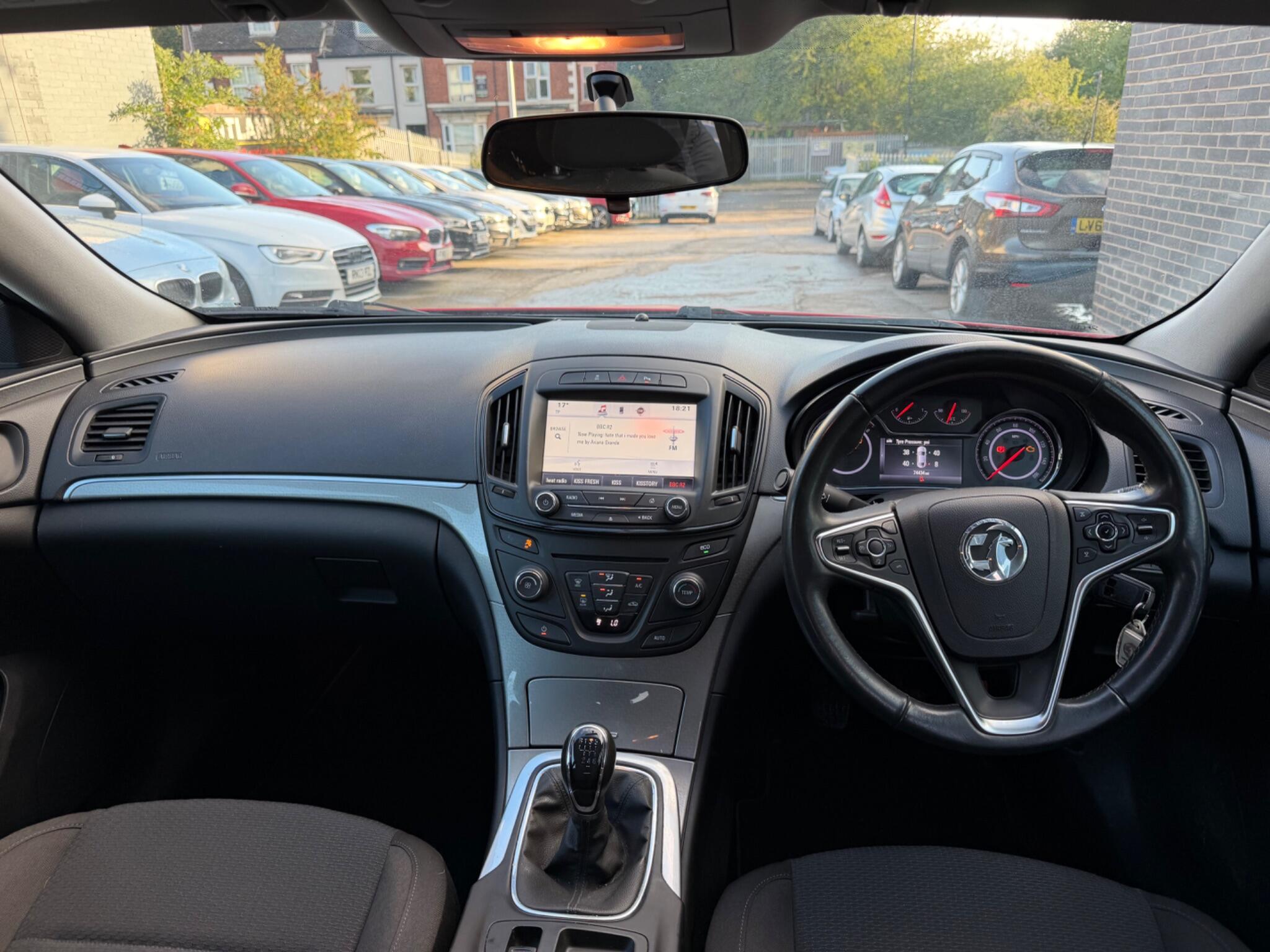 Vauxhall Insignia view 24