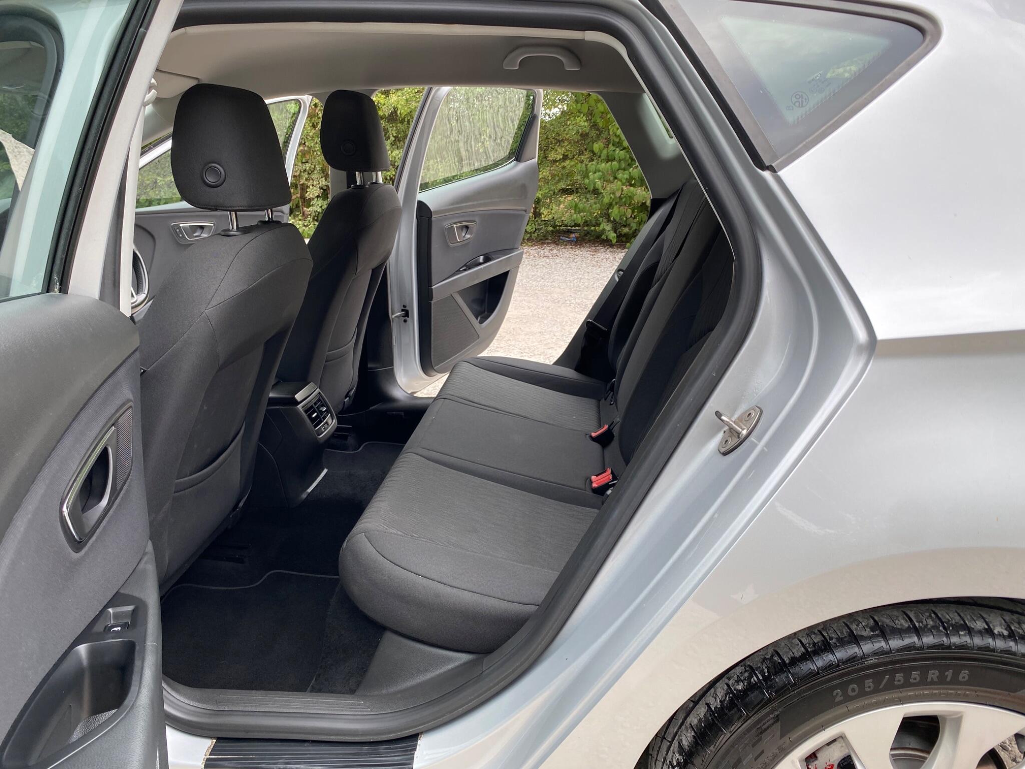 Seat Leon view 13