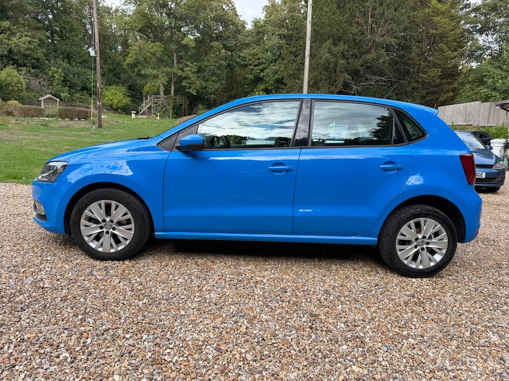 Volkswagen Polo view 6