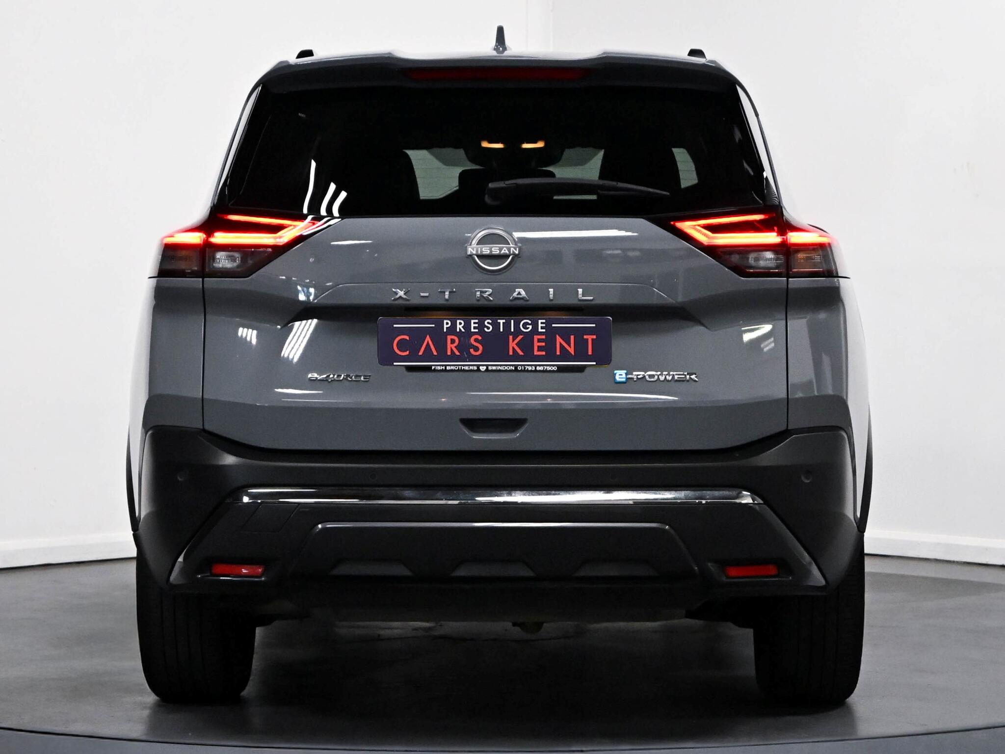 Nissan X-Trail view 11