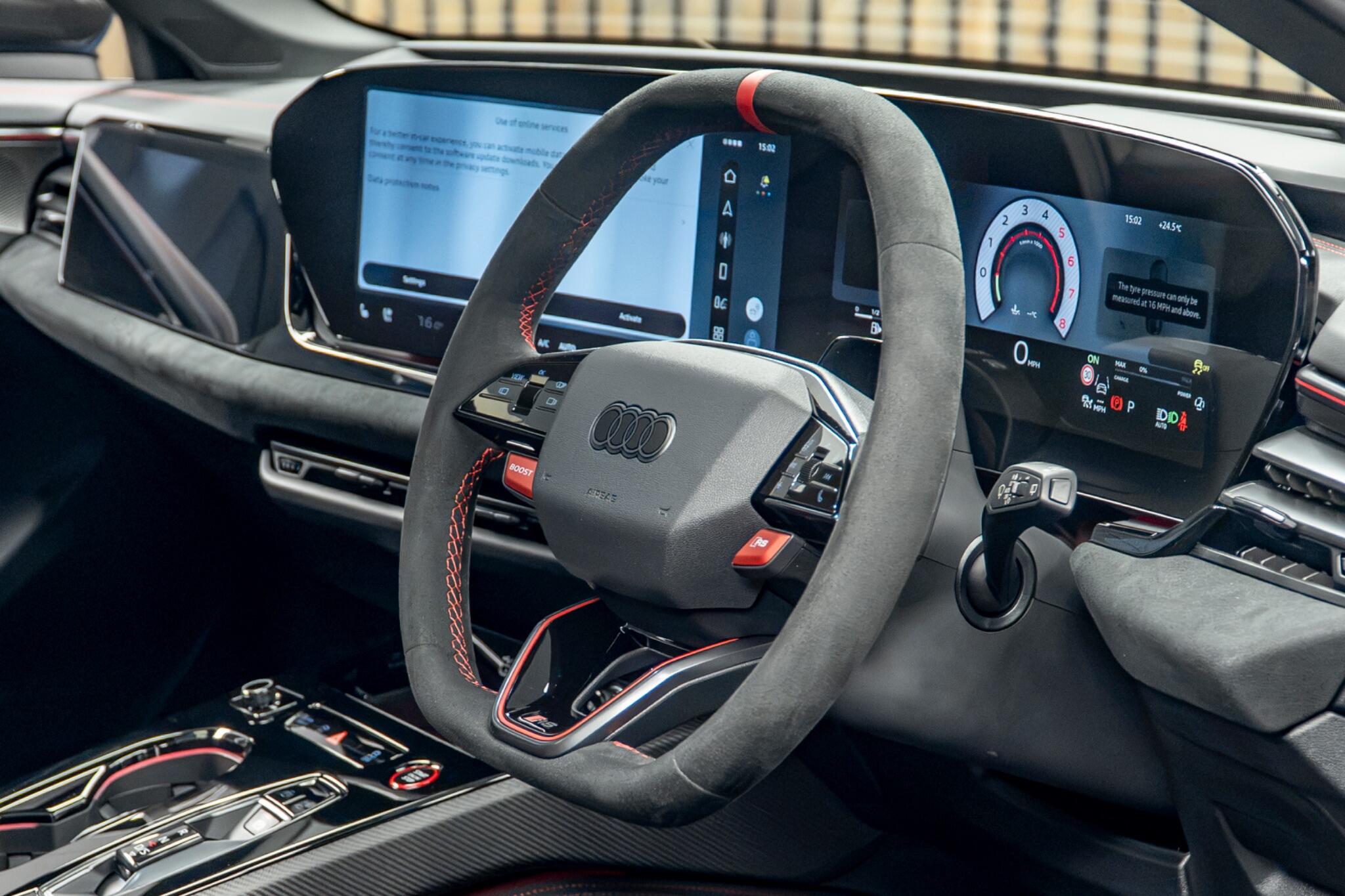Audi RS5 view 28
