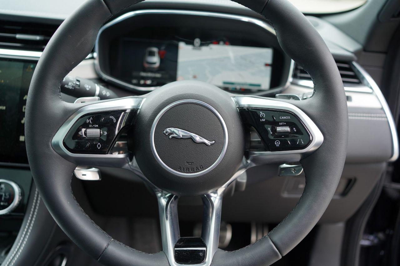 Jaguar F-Pace view 12