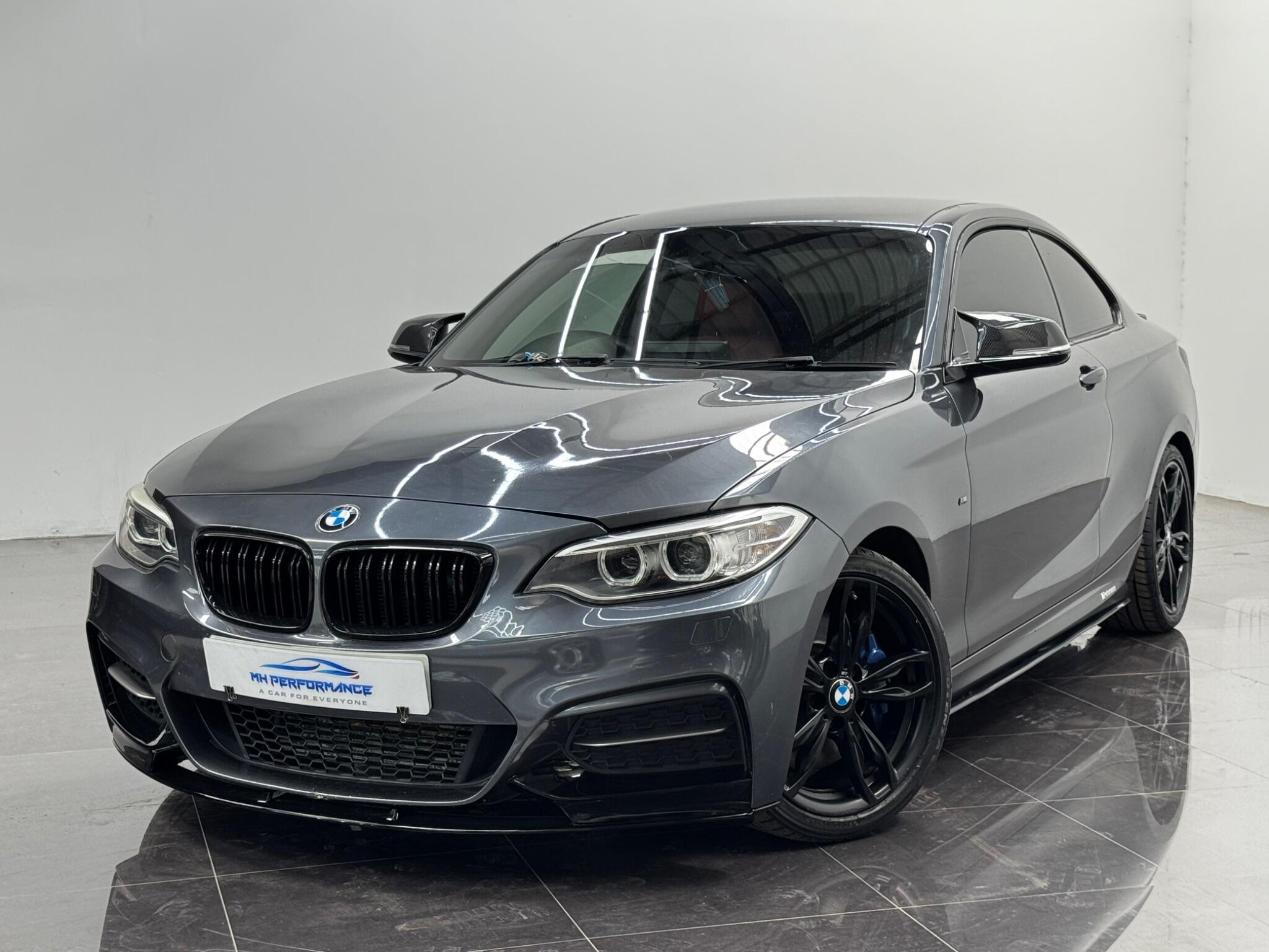 BMW 2 Series view 24