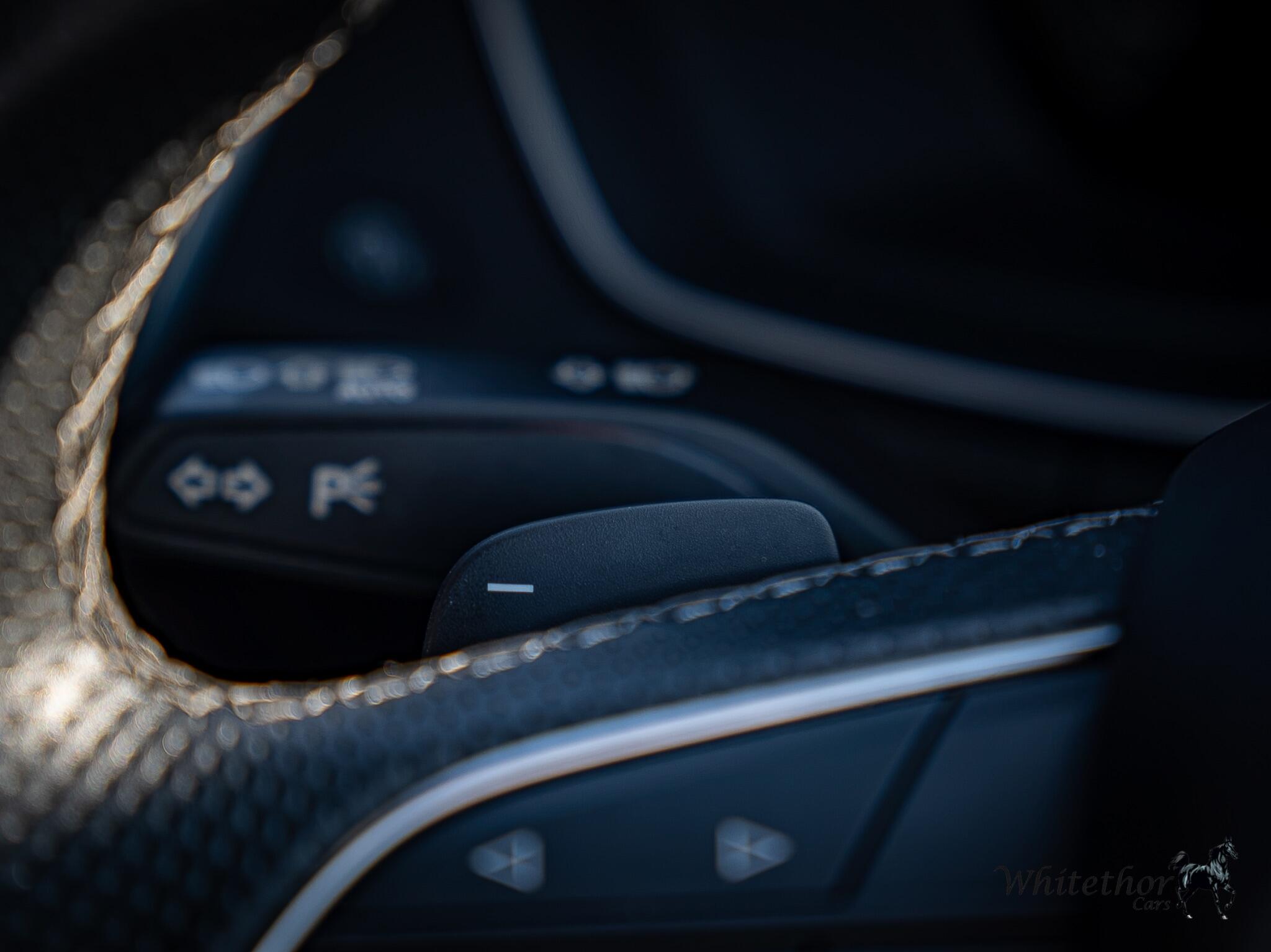 Audi Q5 view 16