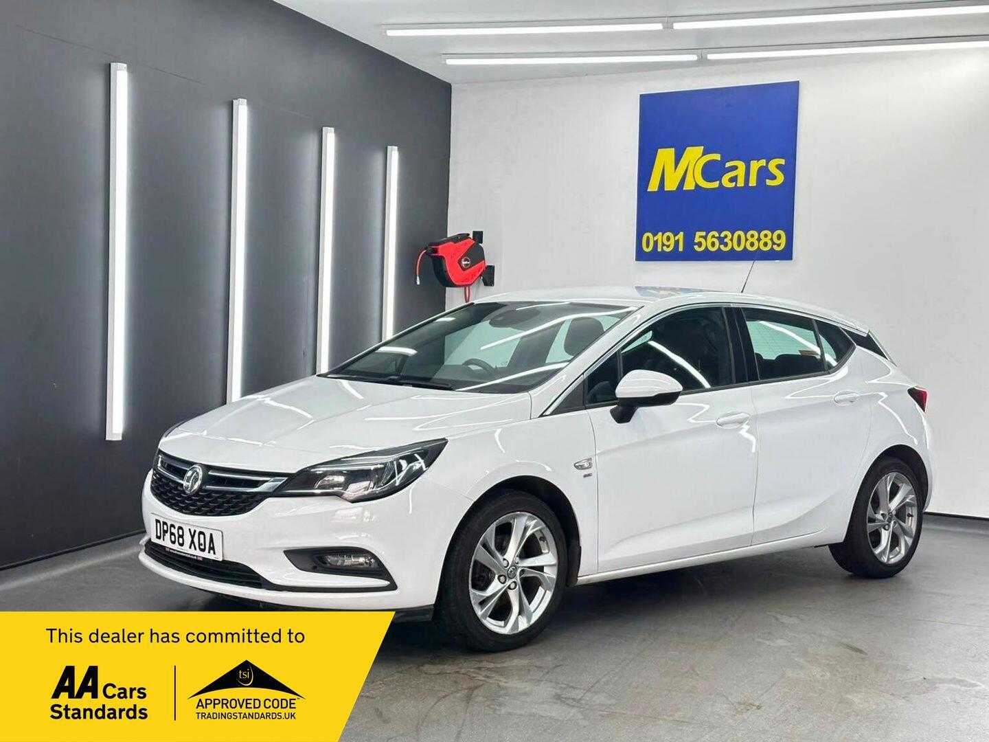 2018 Vauxhall Astra in White for sale