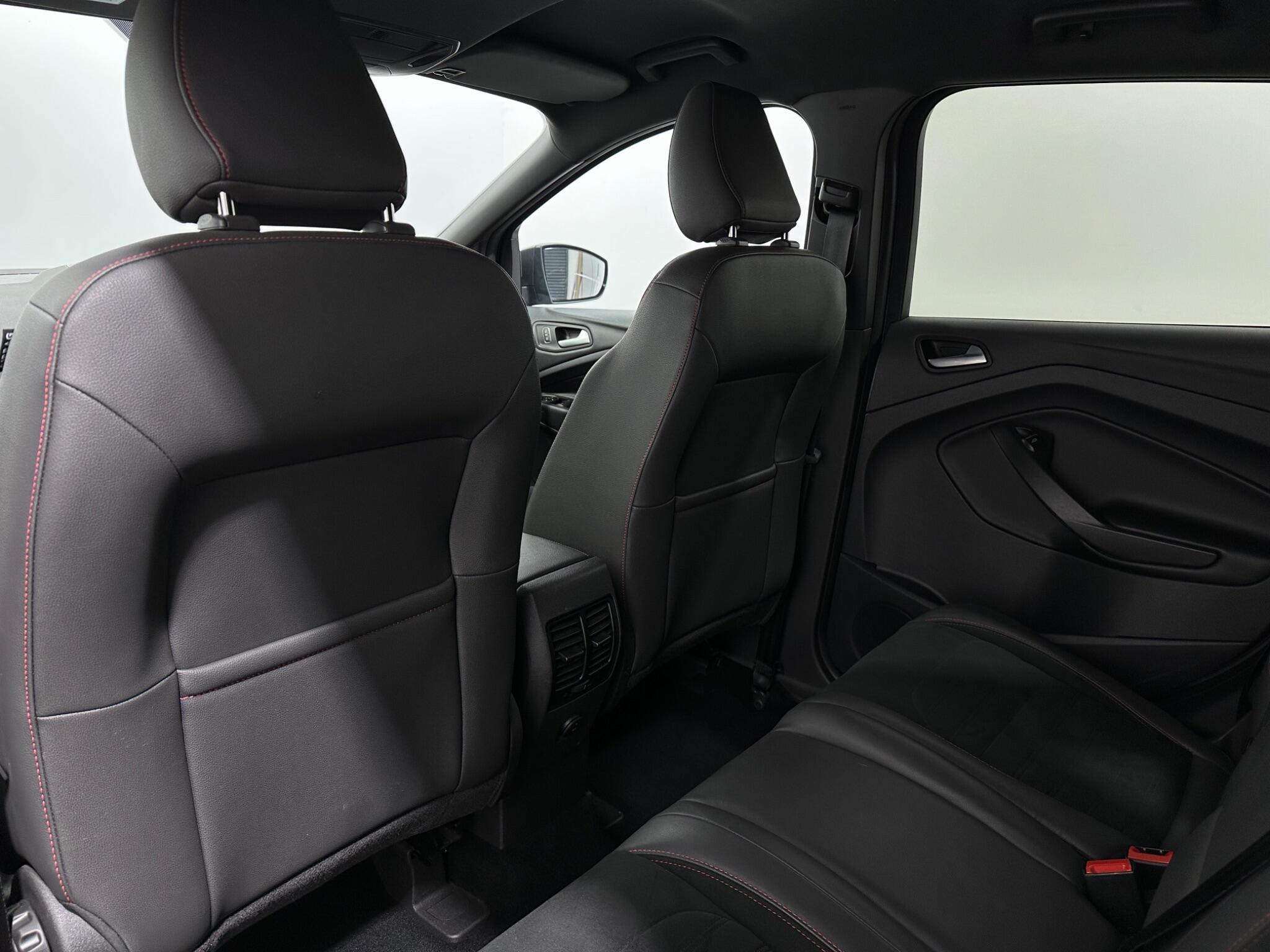 Ford Kuga view 36