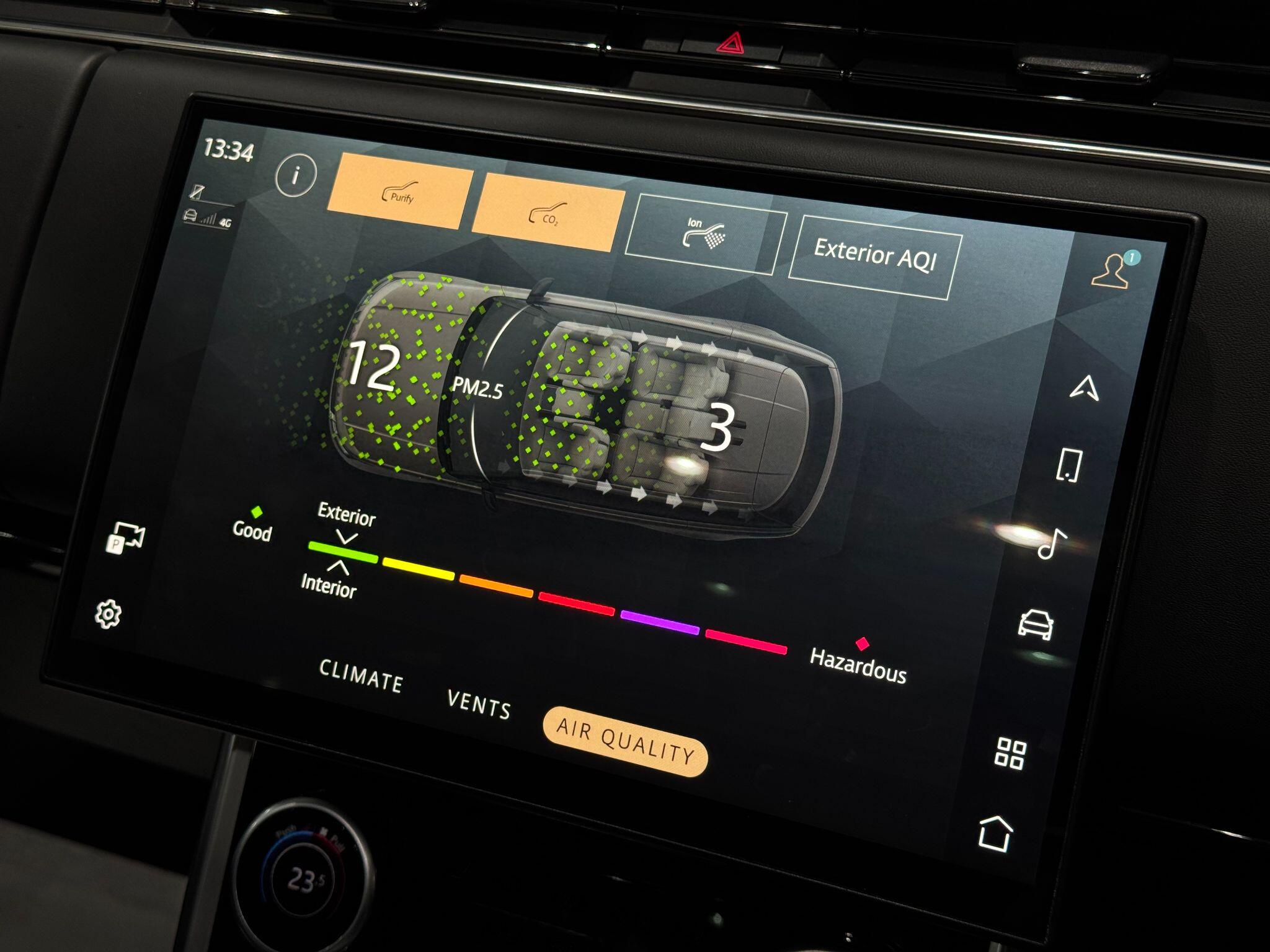 Land Rover Range Rover view 37