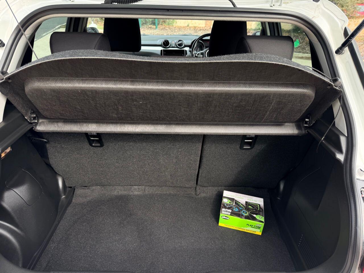 Suzuki Swift view 23