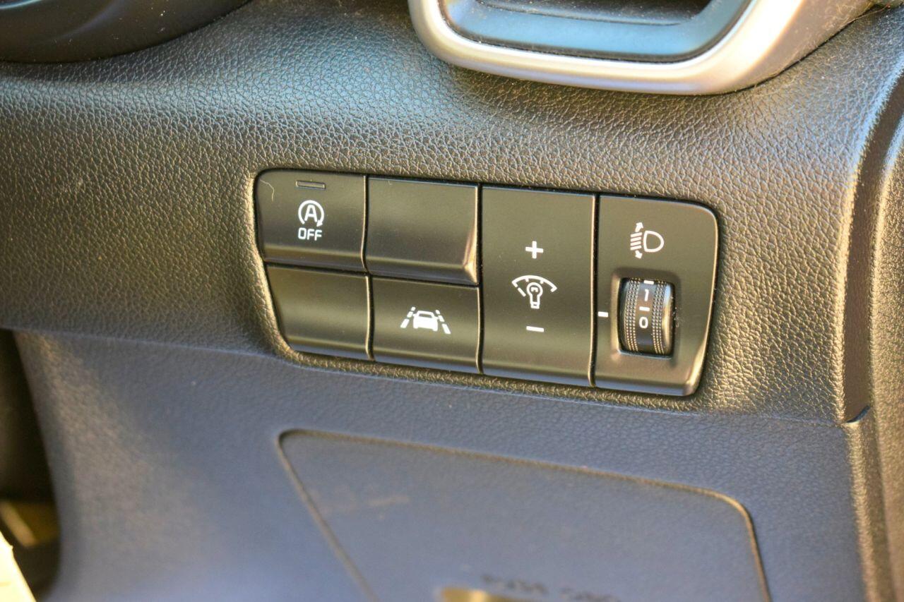 Kia Sportage view 25