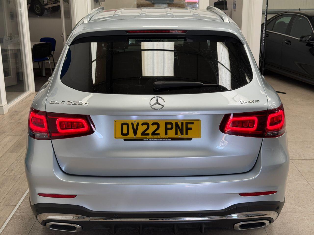 Mercedes-Benz GLC view 35