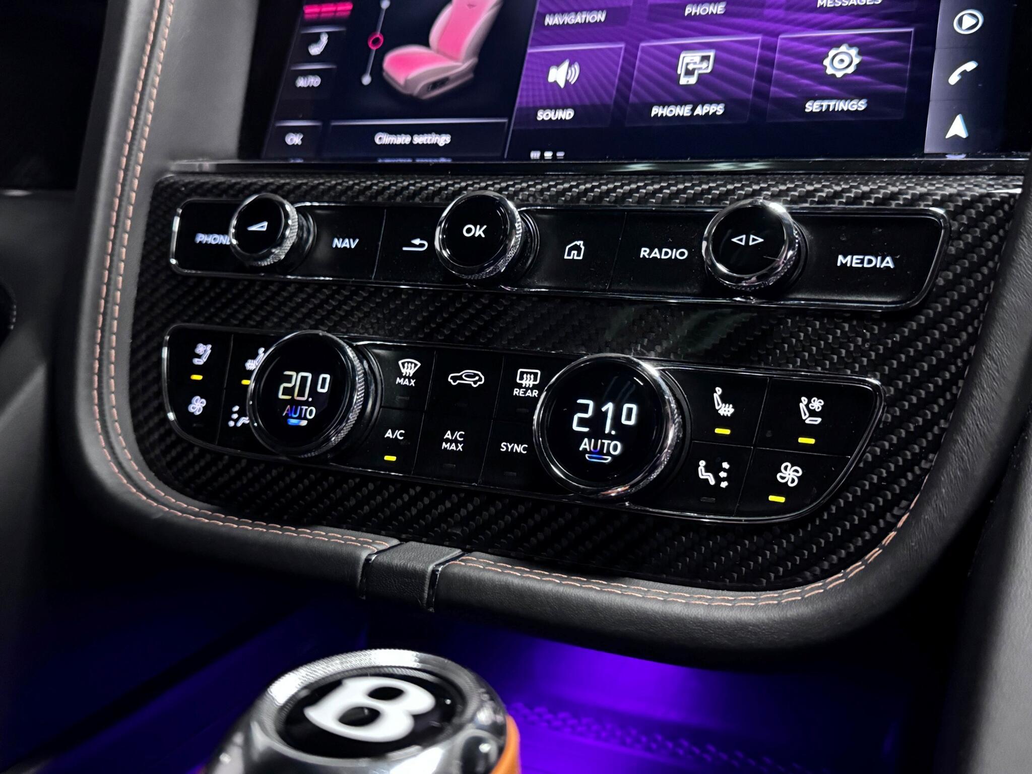 Bentley Bentayga view 65