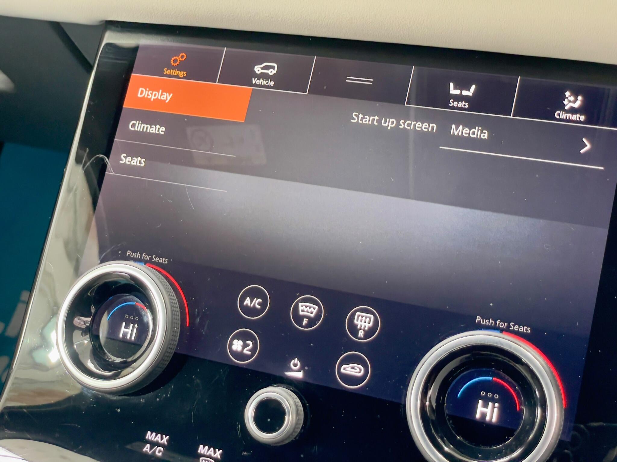 Land Rover Range Rover Velar view 68