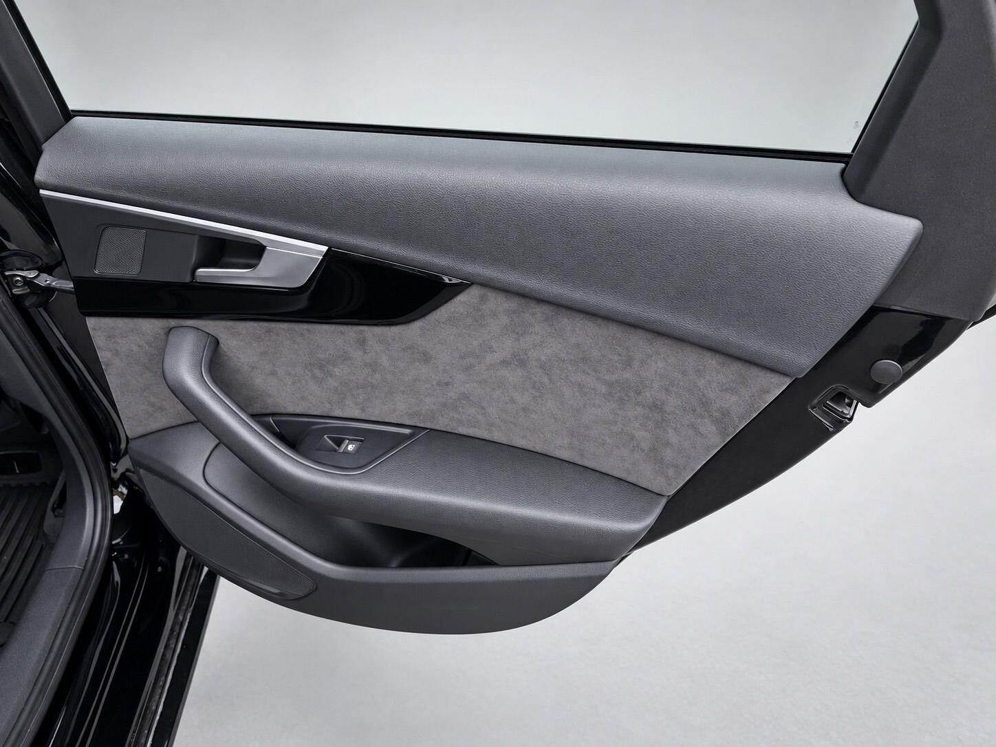 Audi A4 view 30