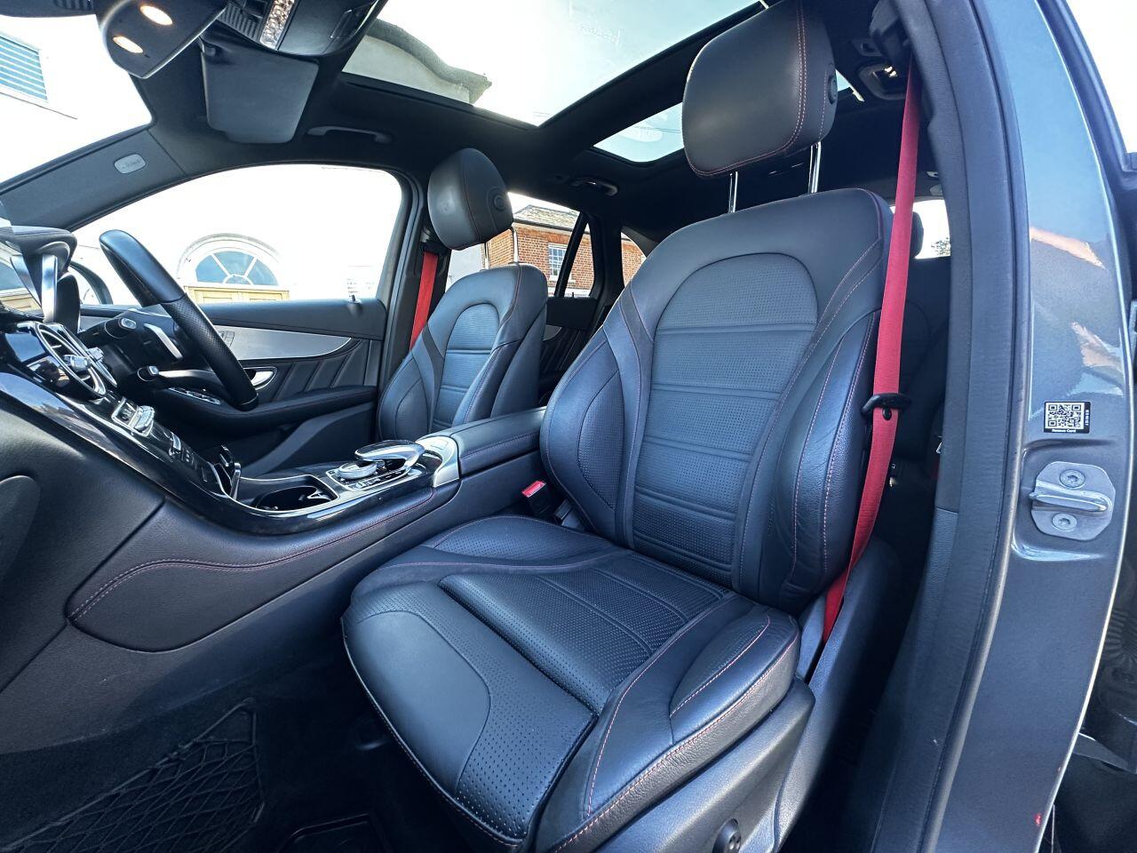 Mercedes-Benz GLC view 31