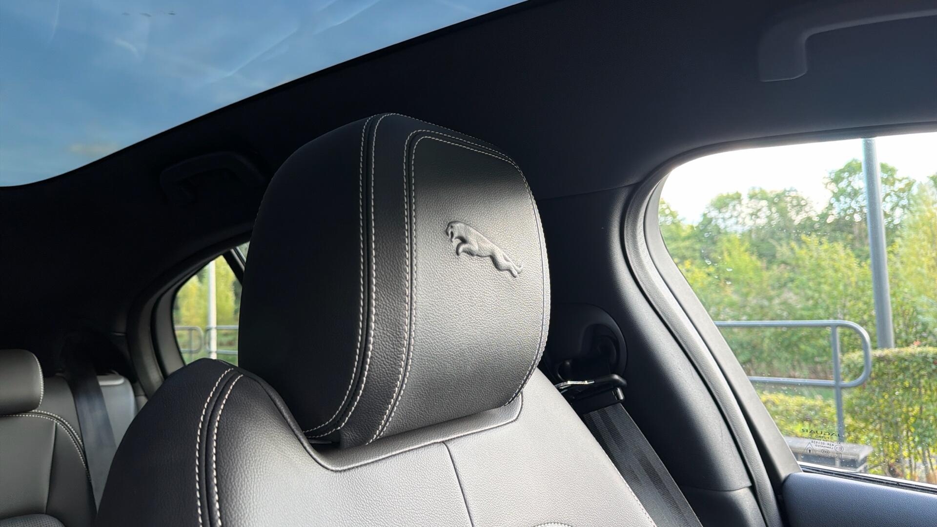 Jaguar I-Pace view 50
