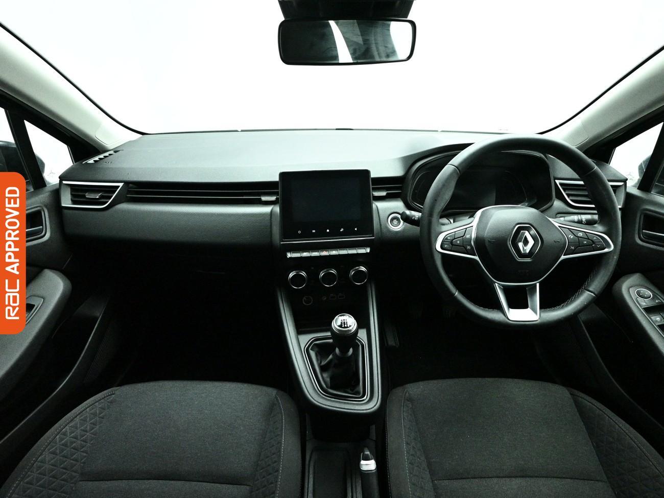 Renault Clio view 2