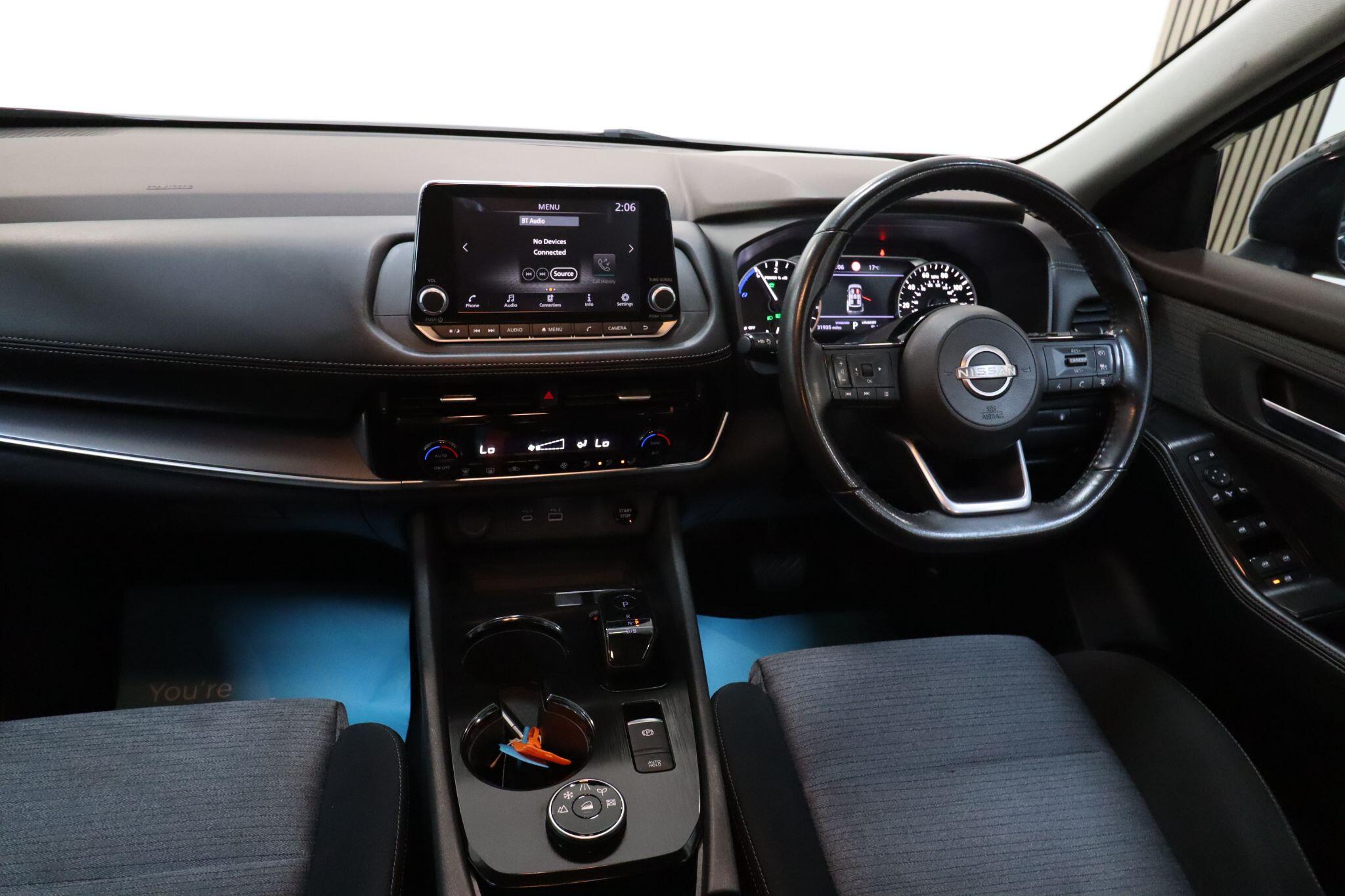 Nissan X-Trail view 45