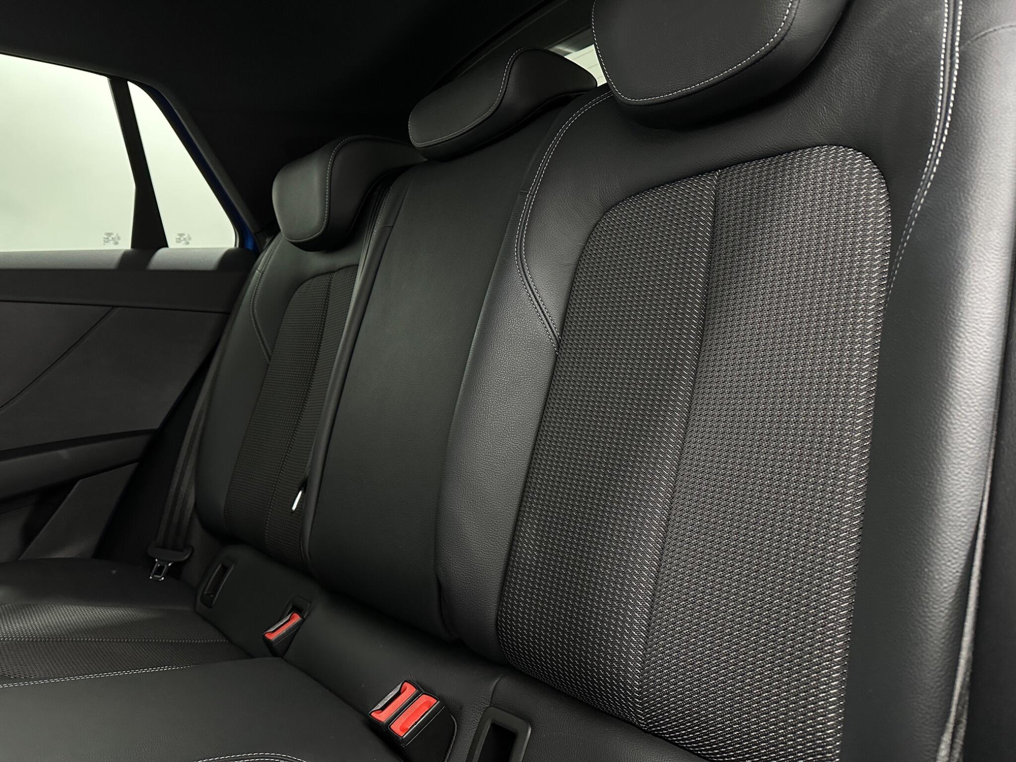 Audi Q2 view 39