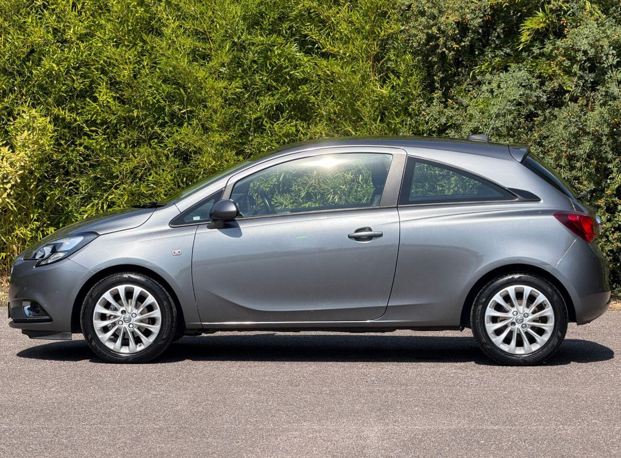 Vauxhall Corsa view 4
