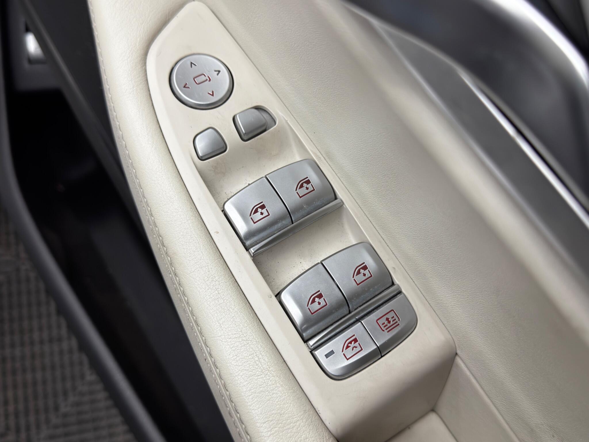 BMW 7 Series view 54