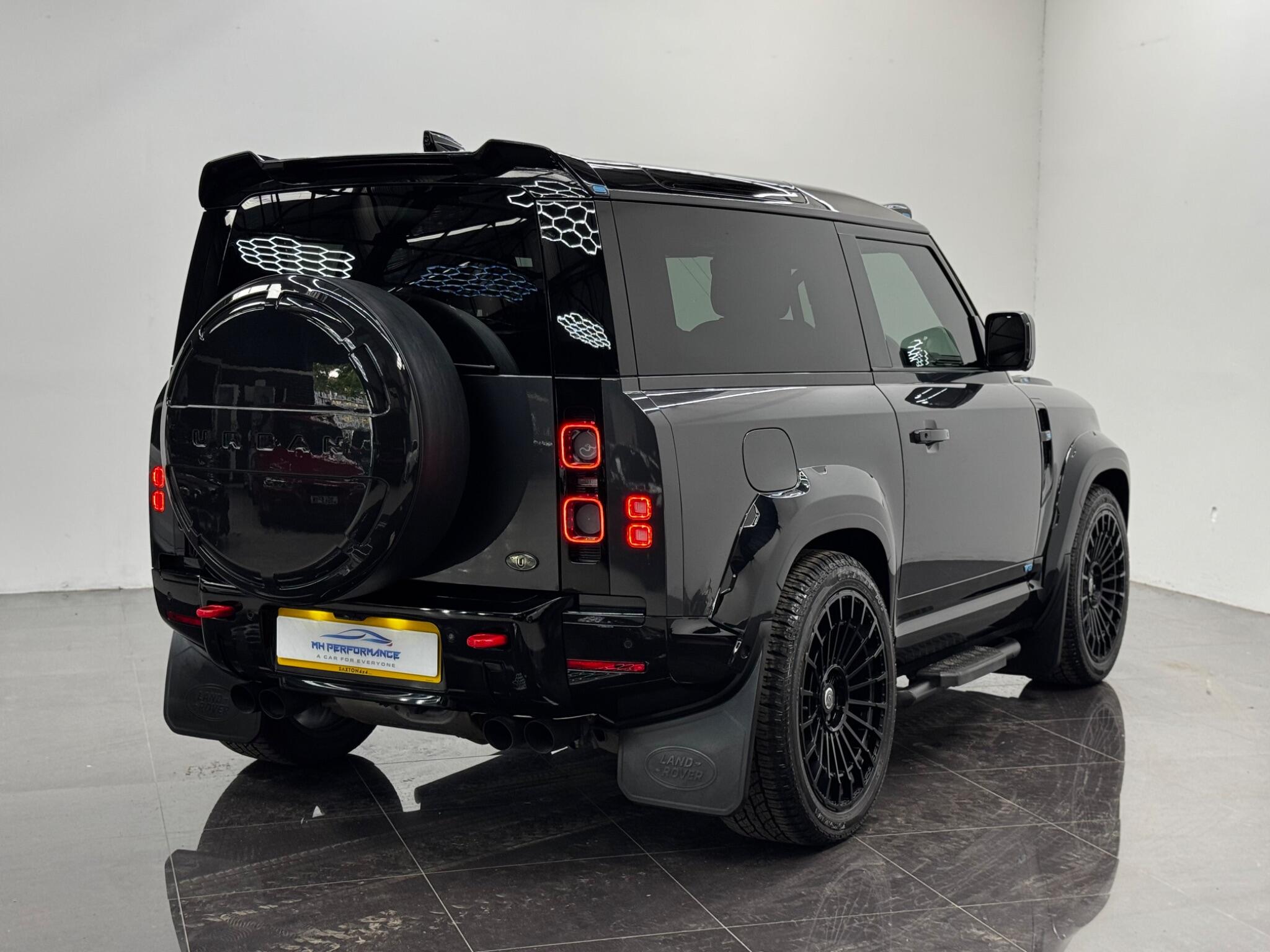 Land Rover Defender view 55