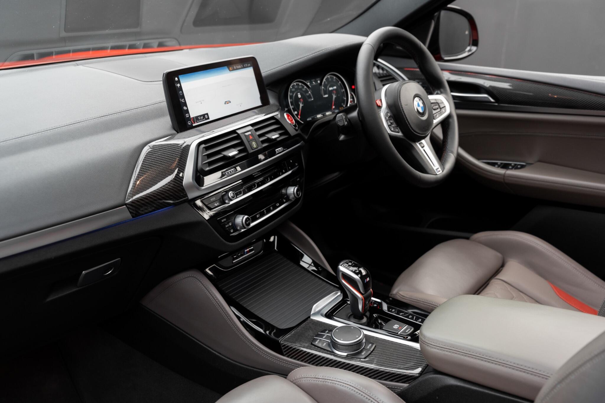 BMW X4 M view 31