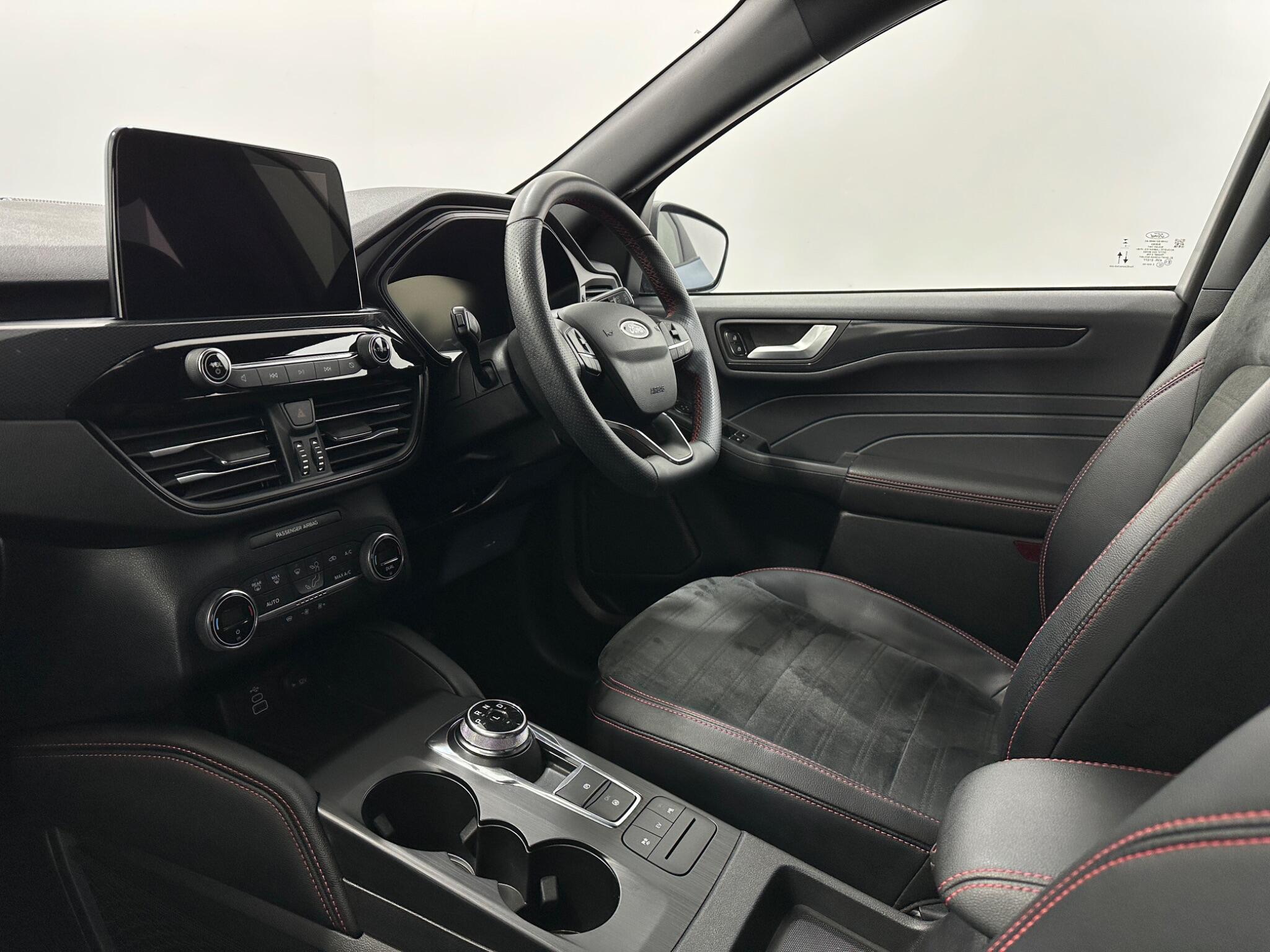 Ford Kuga view 31