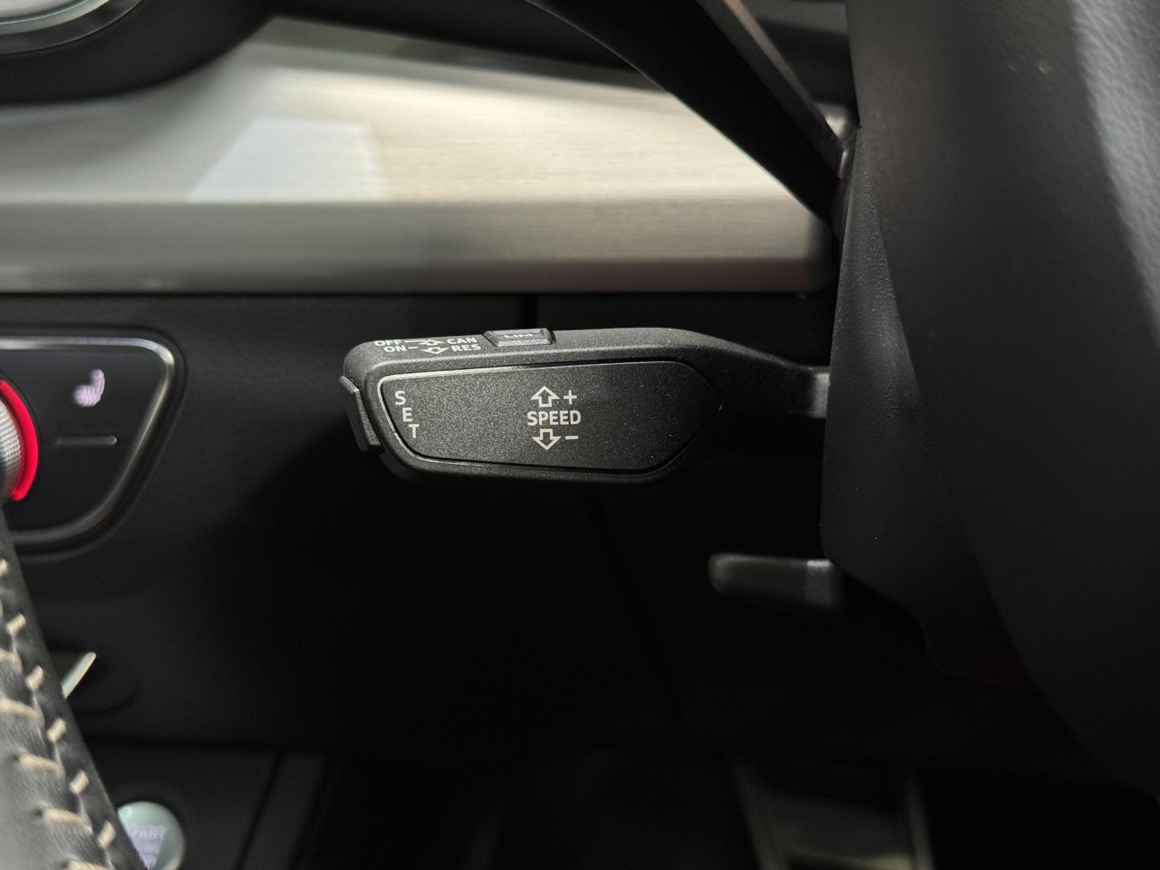 Audi Q5 view 50