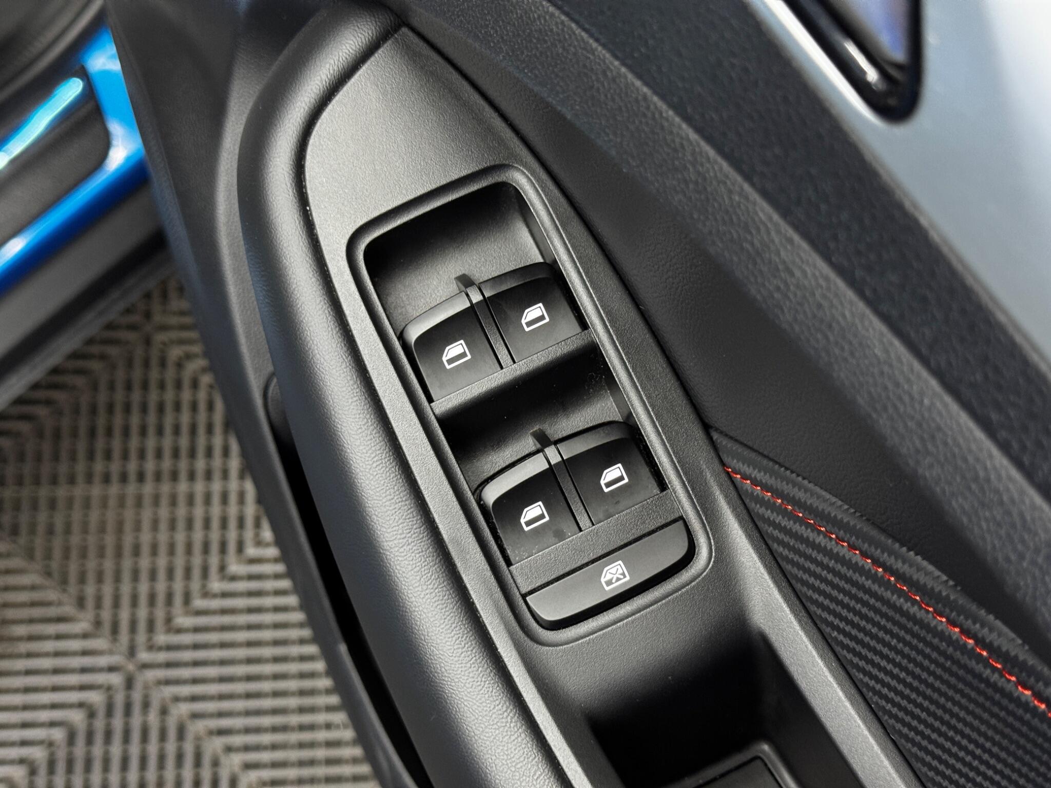 MG MG ZS view 38