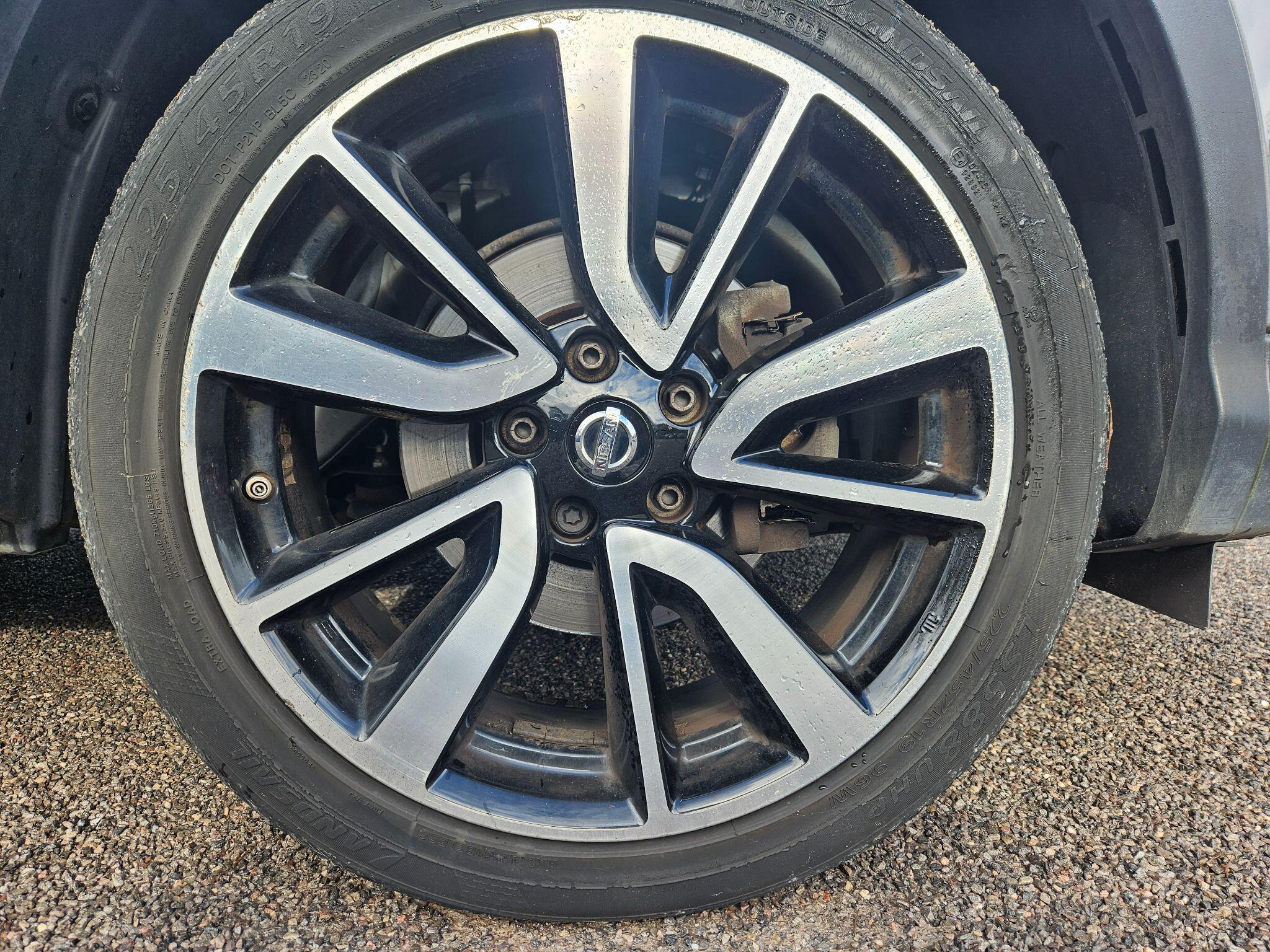2017 Nissan Qashqai image 47
